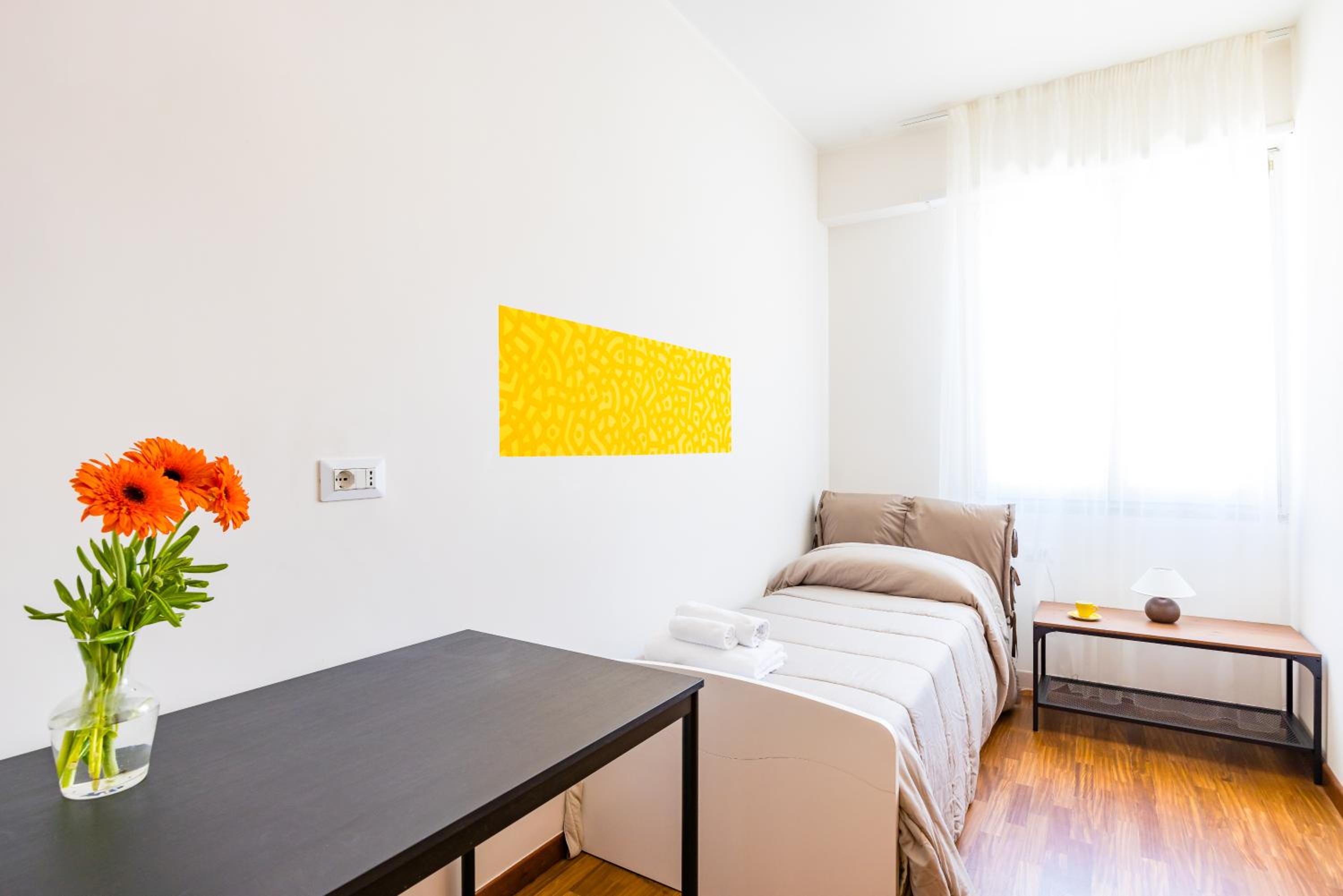 Small Single Room