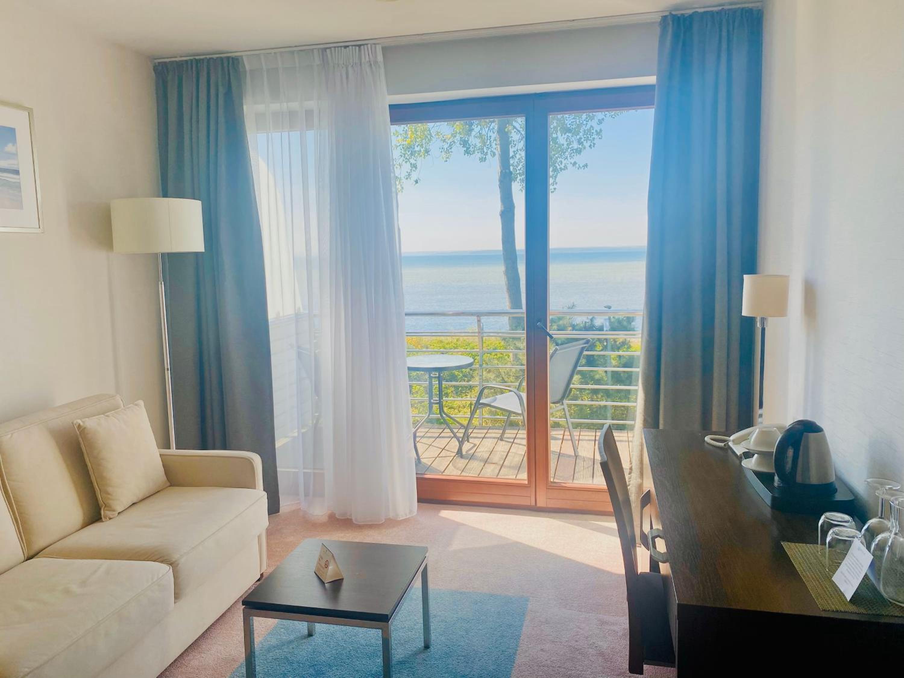 Superior Double Room with Bay View - Photo 3