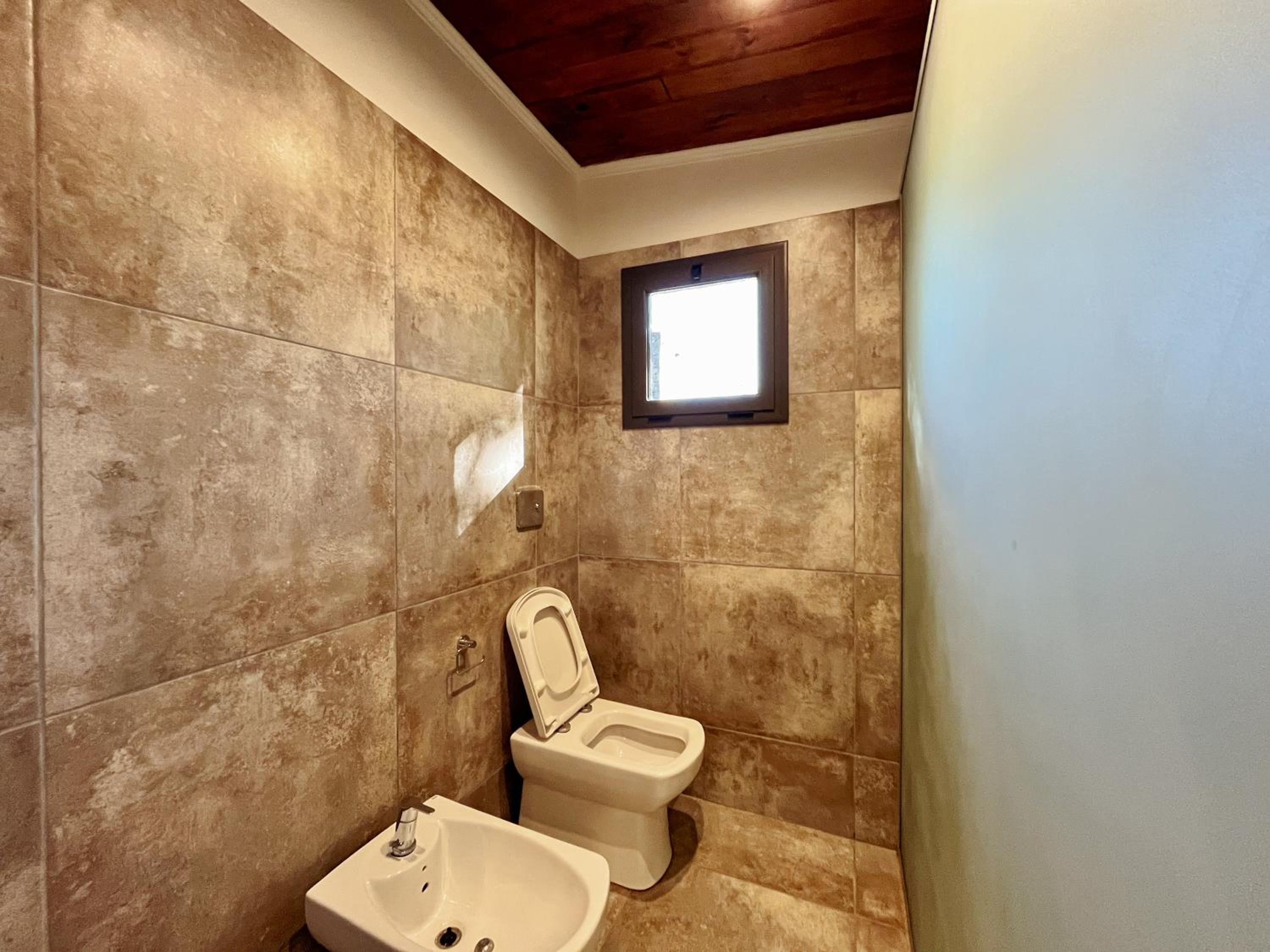 King Suite With Balcony photo 2
