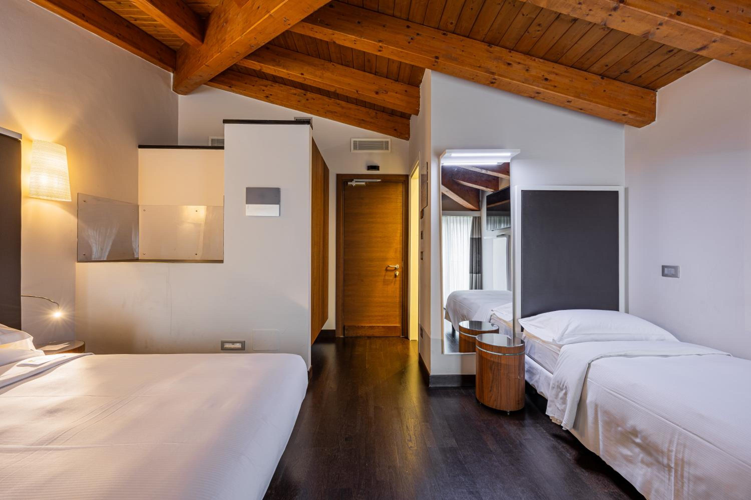 Triple Room - Photo 1