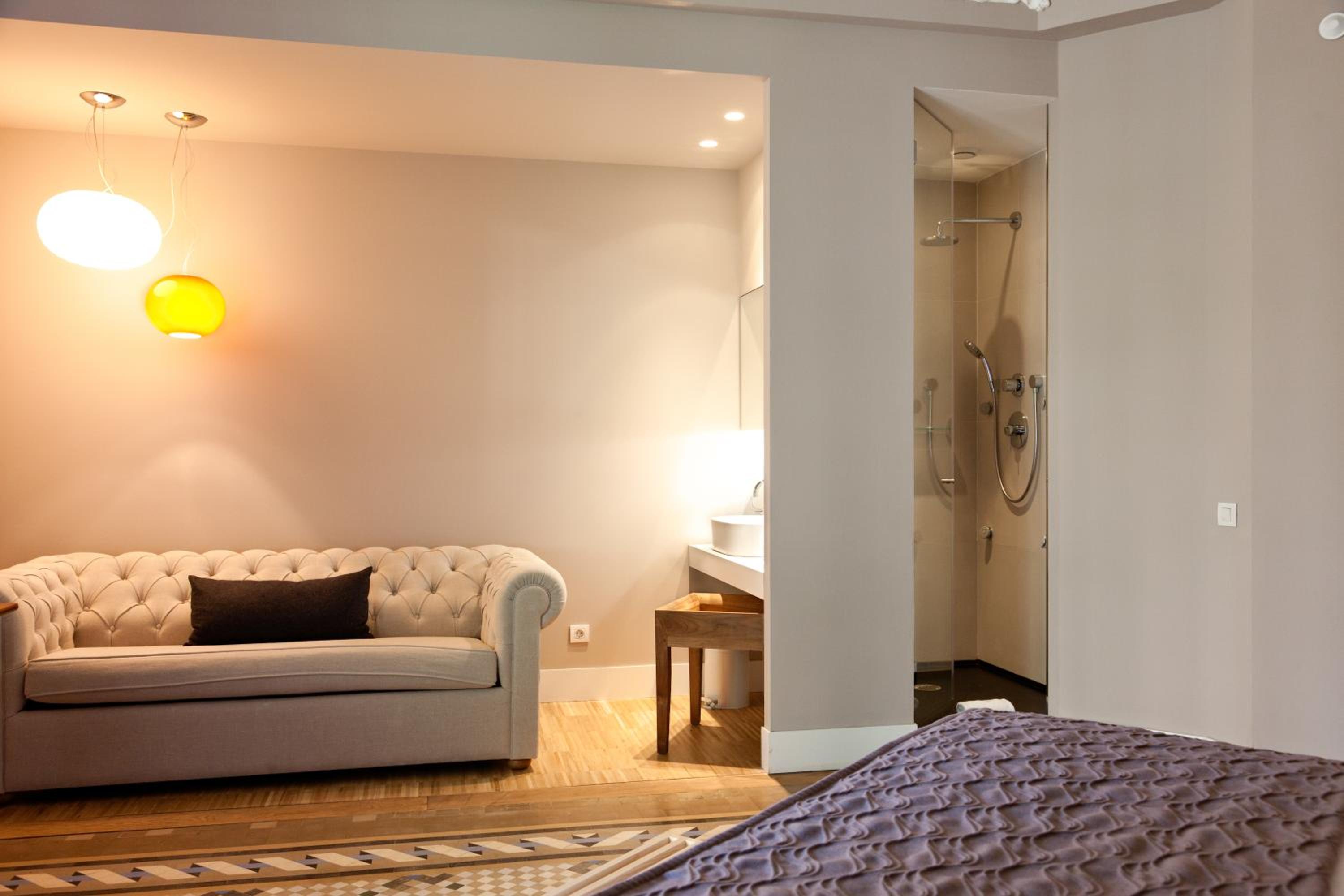 Junior Suite thumbnail 6