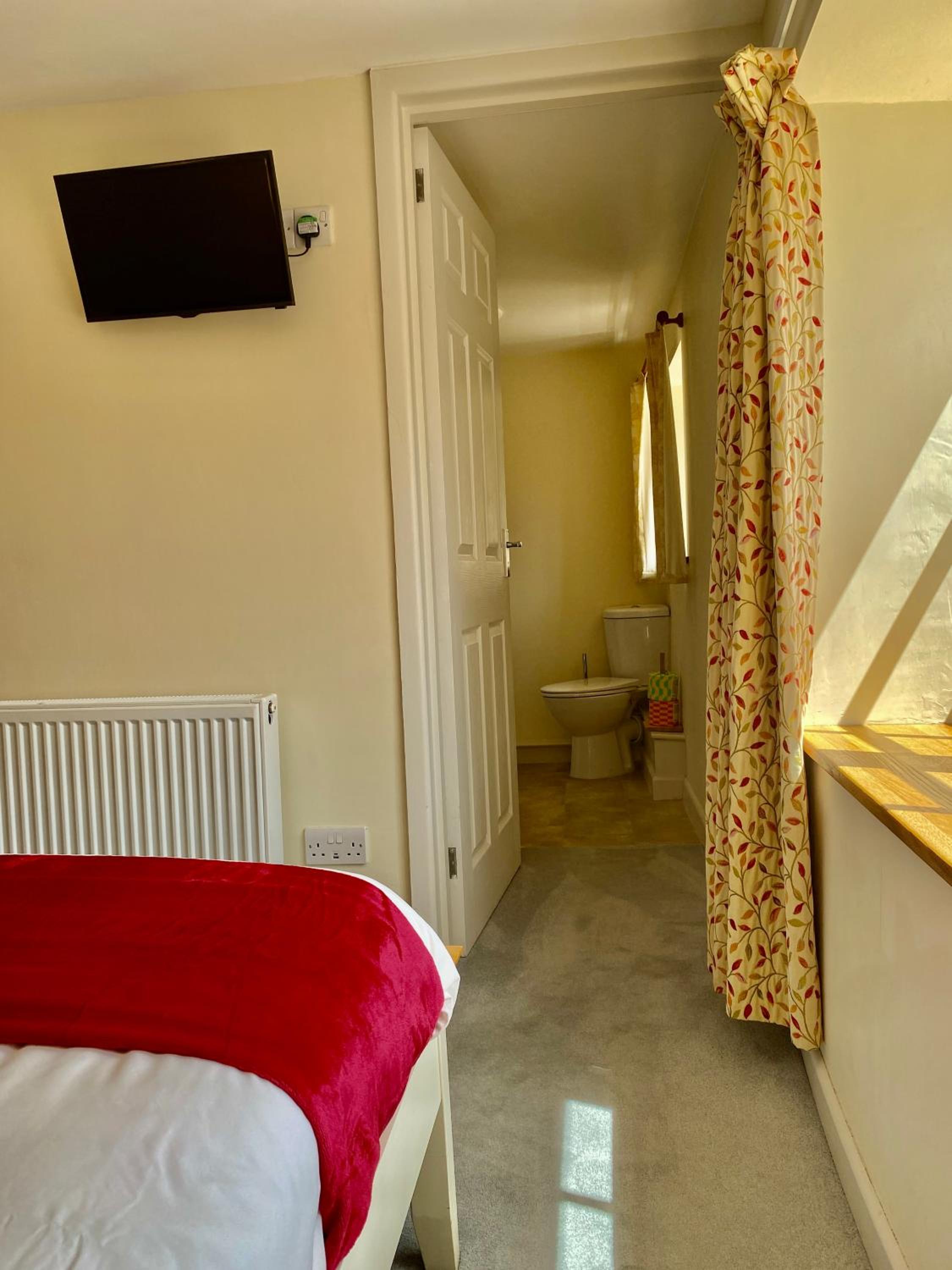 Double Room with Garden View - Photo 1