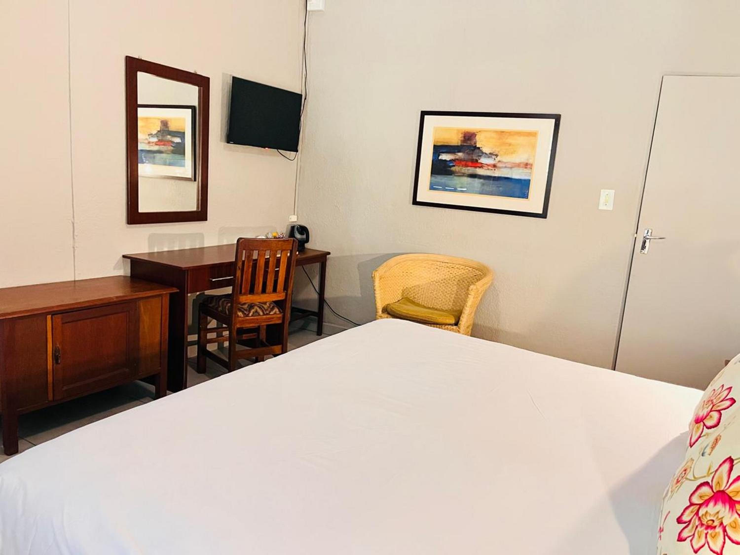 Basic Room - Photo 14