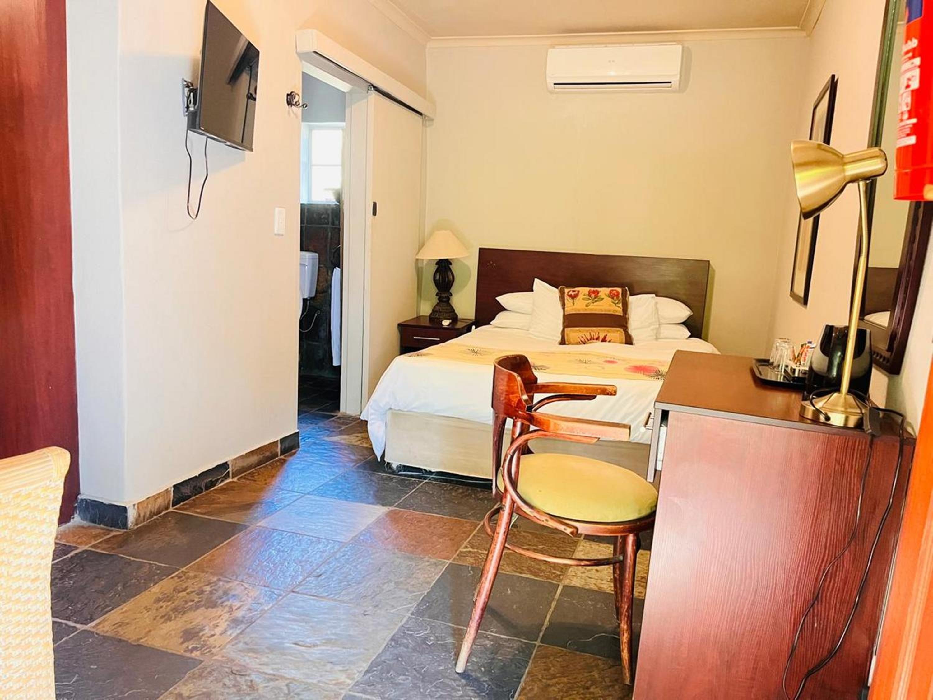 Basic Room - Photo 4