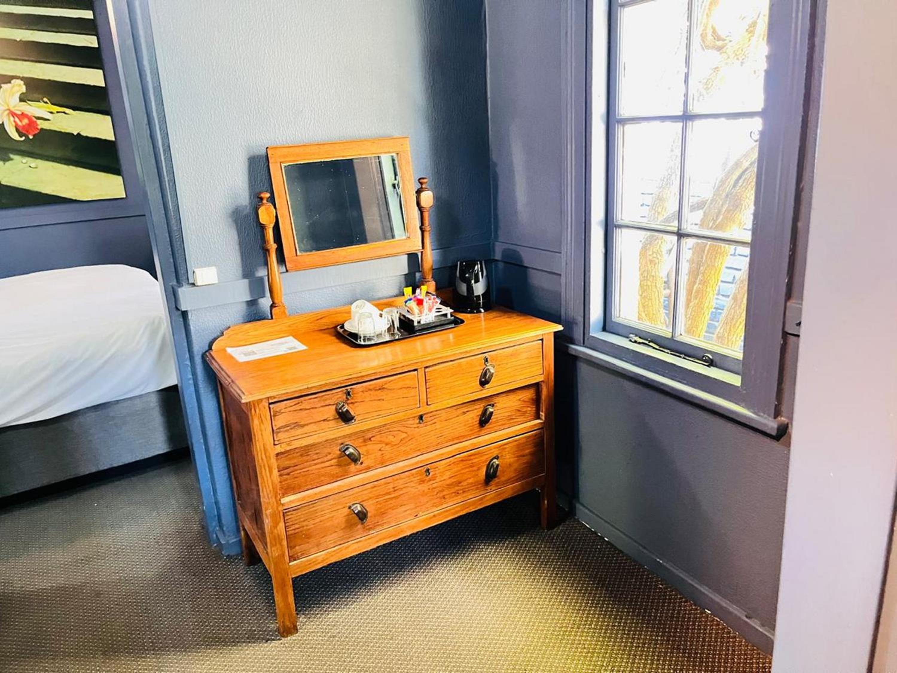 Basic Room - Photo 9
