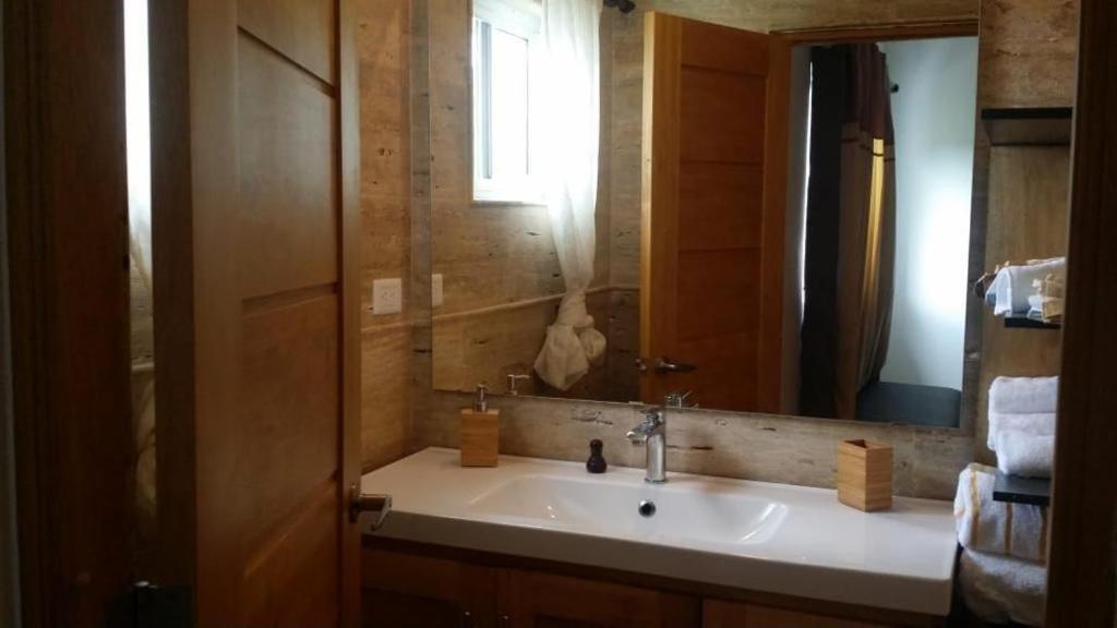 Two-Bedroom Apartment with Private Pool photo 3
