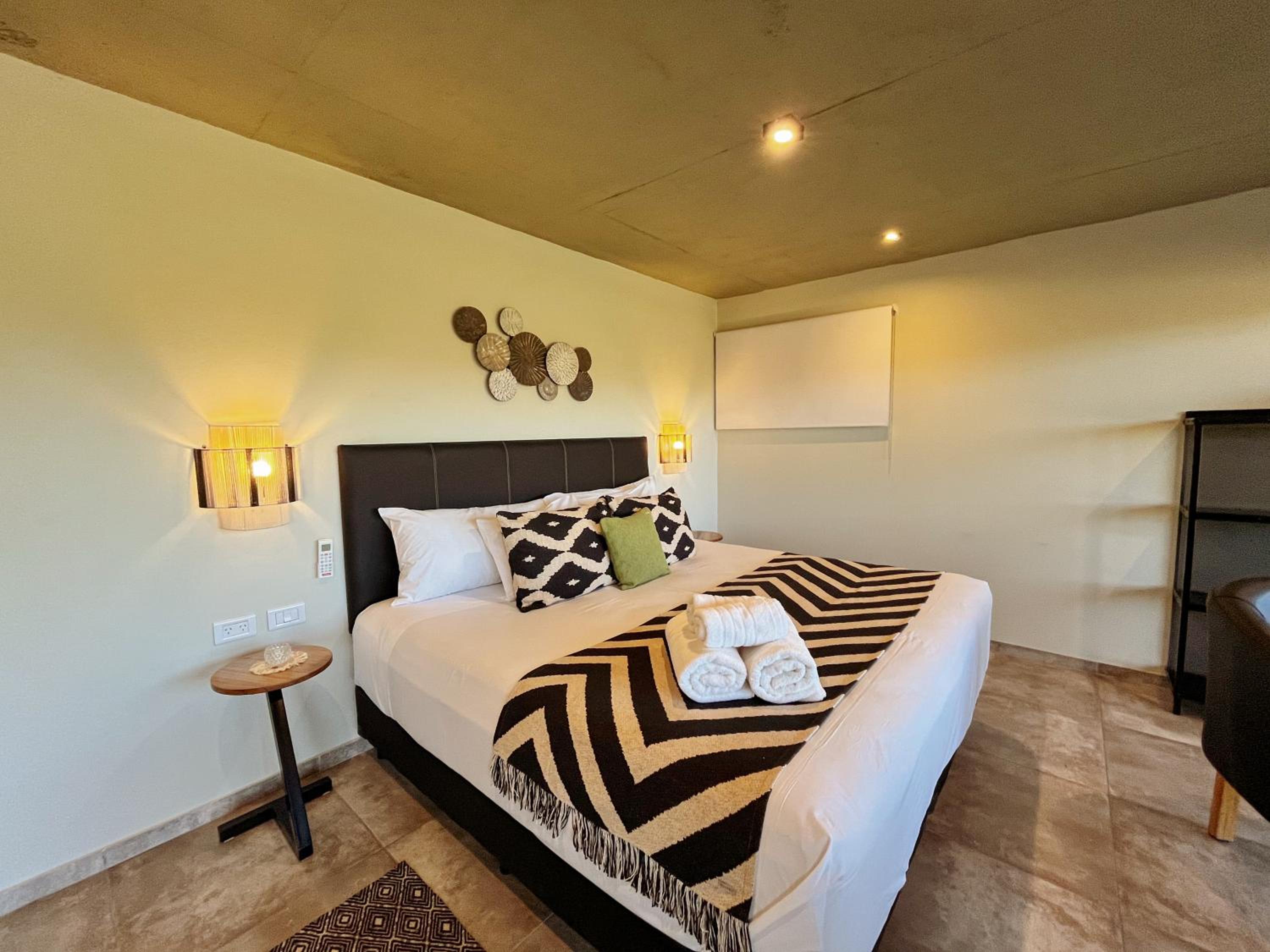 King Suite With Pool View photo 1