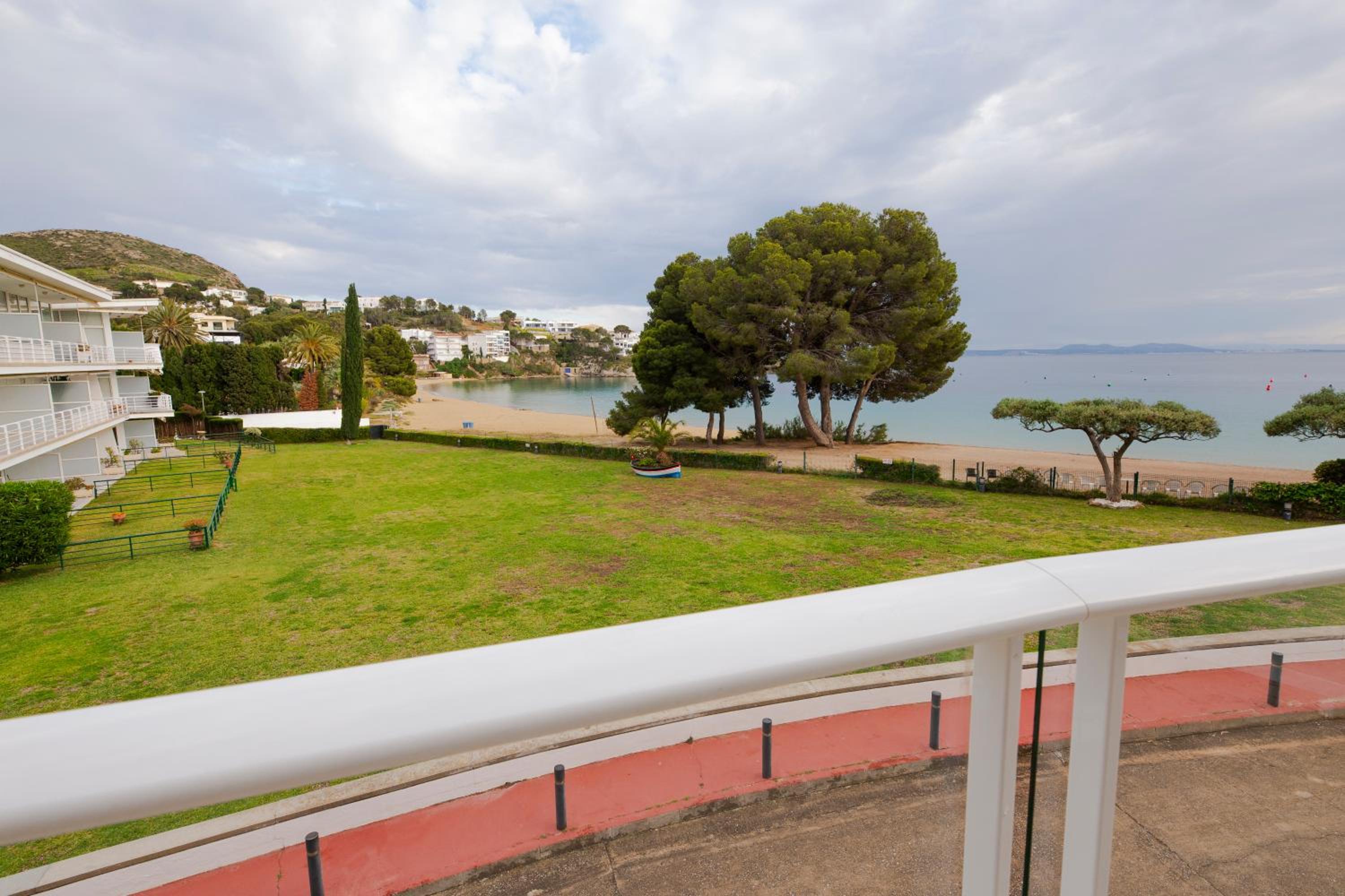 Apartment - Photo 29