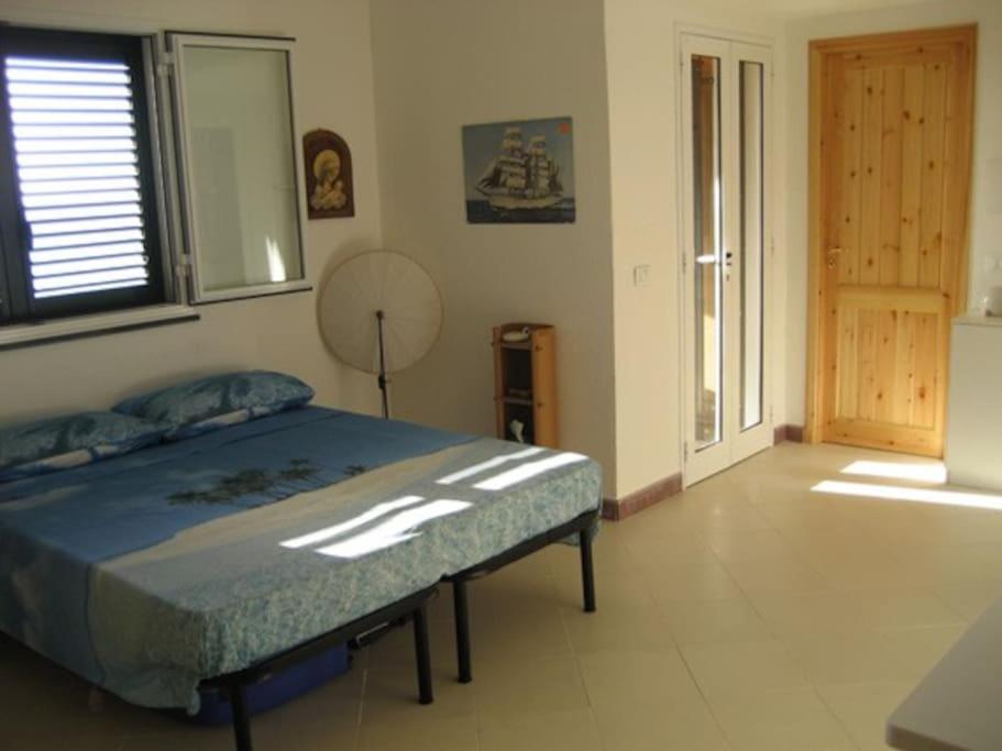 Studio Apartment with Sea View photo 1