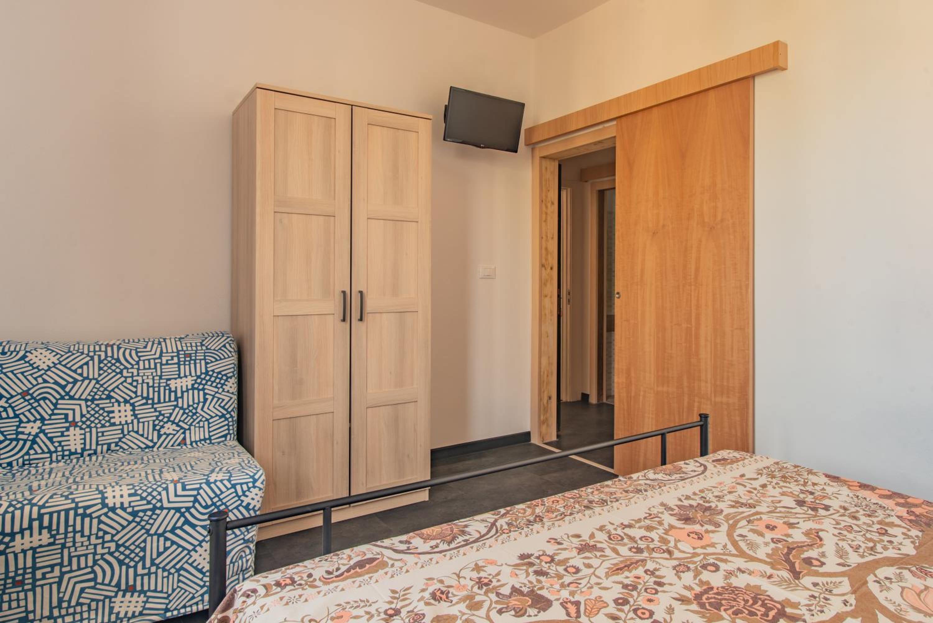 One-Bedroom Bungalow photo 3