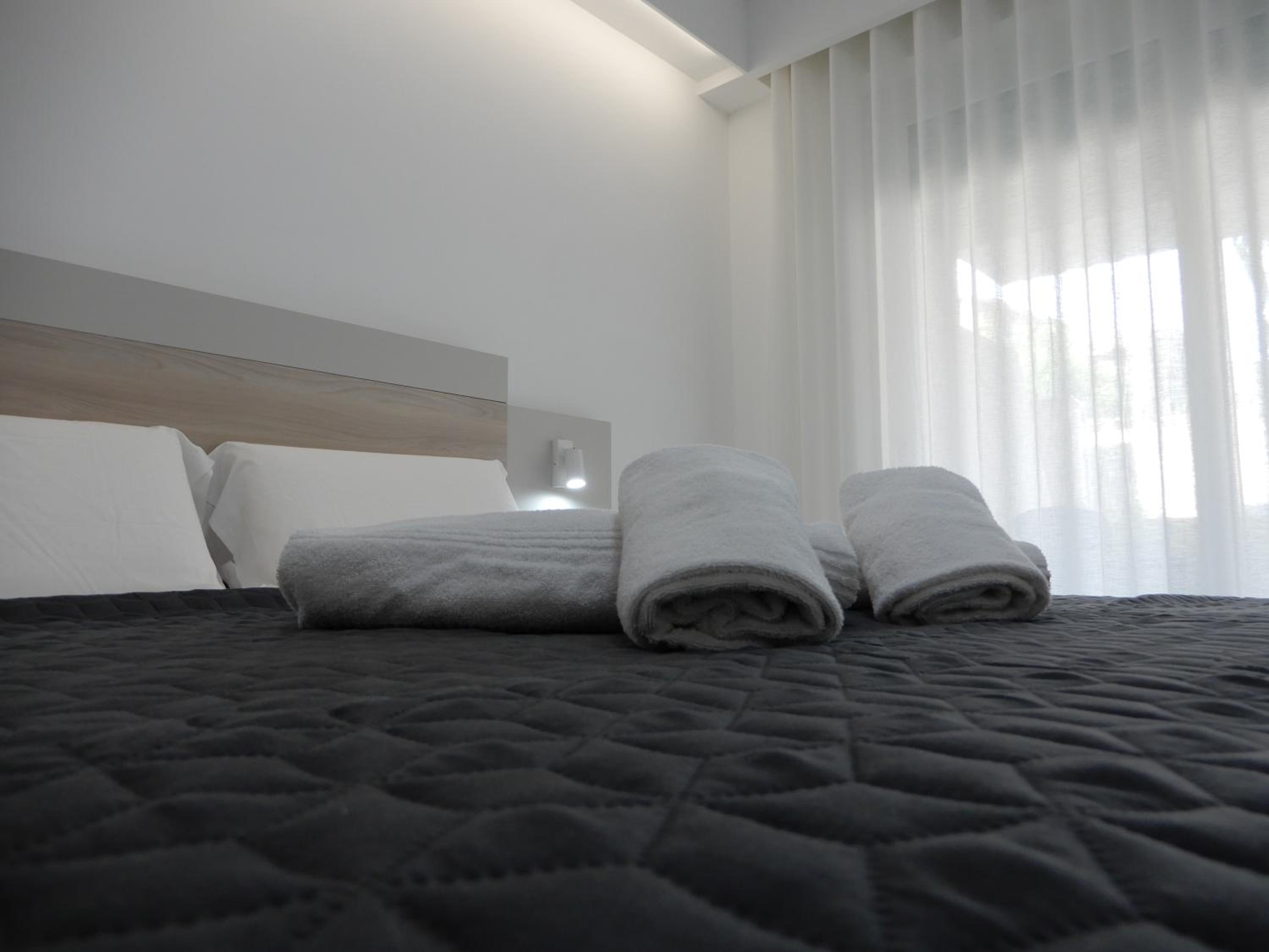 Double Room with Balcony photo 3