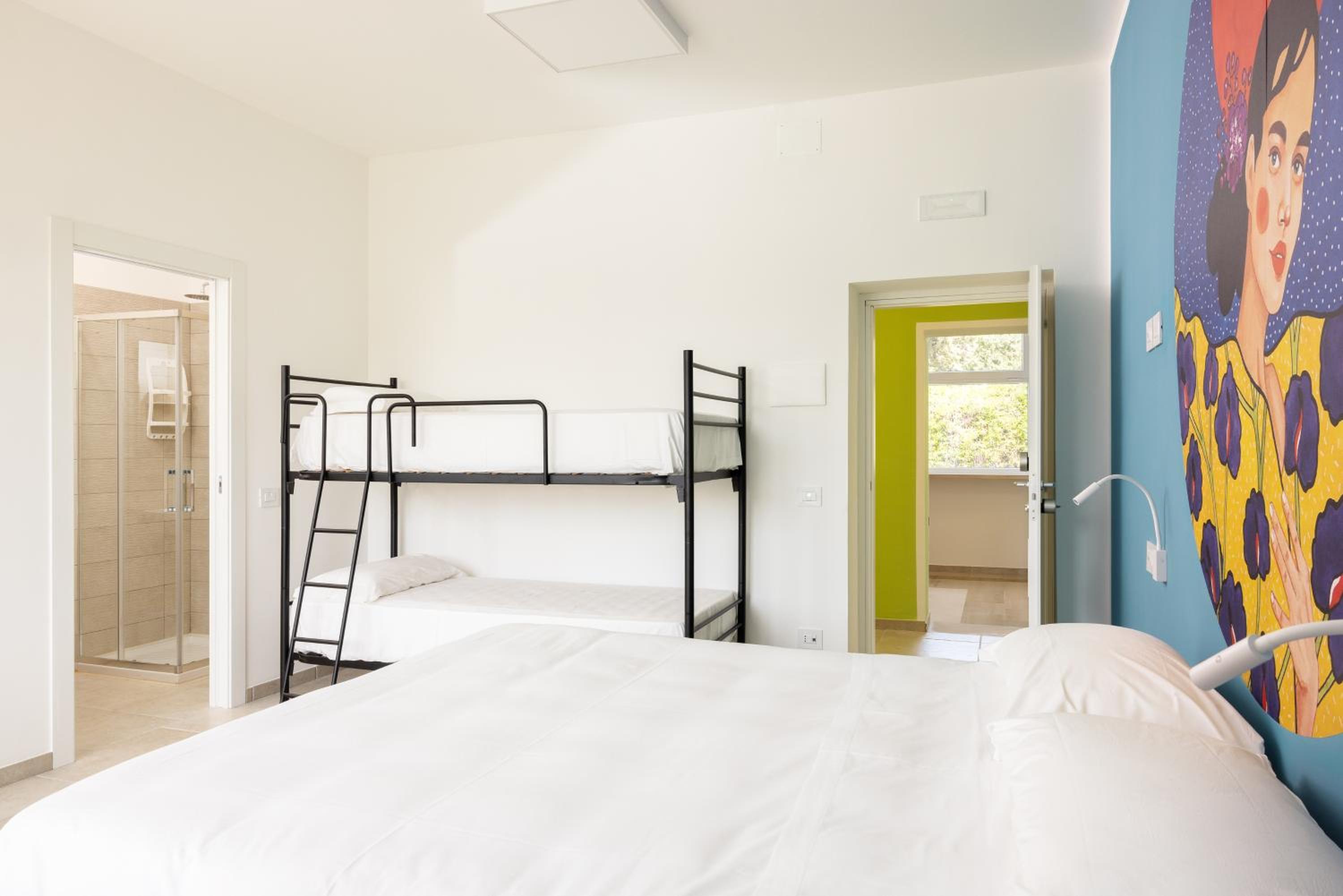 Double Room with Extra Bed - Photo 1