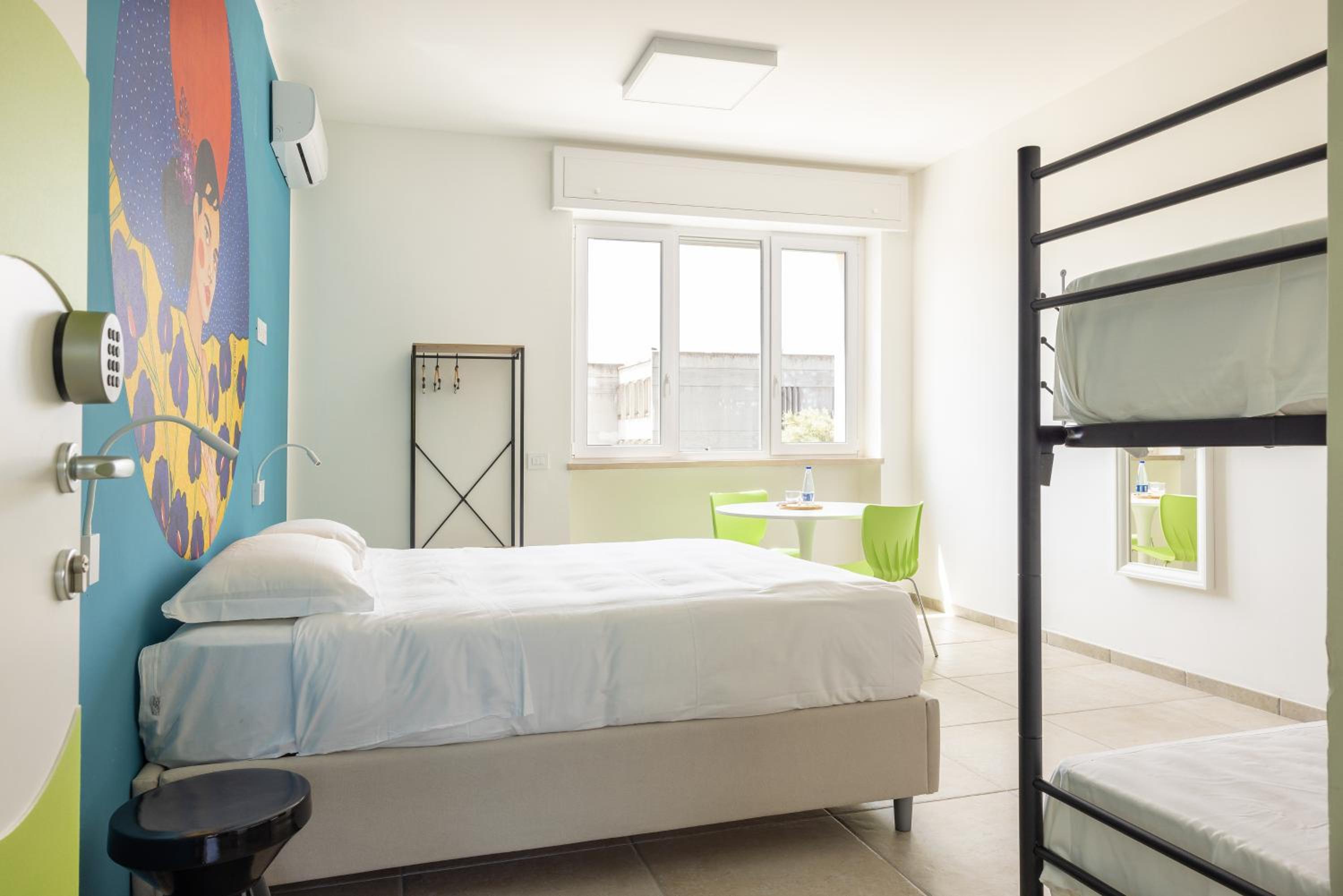 Double Room with Extra Bed - Photo 3