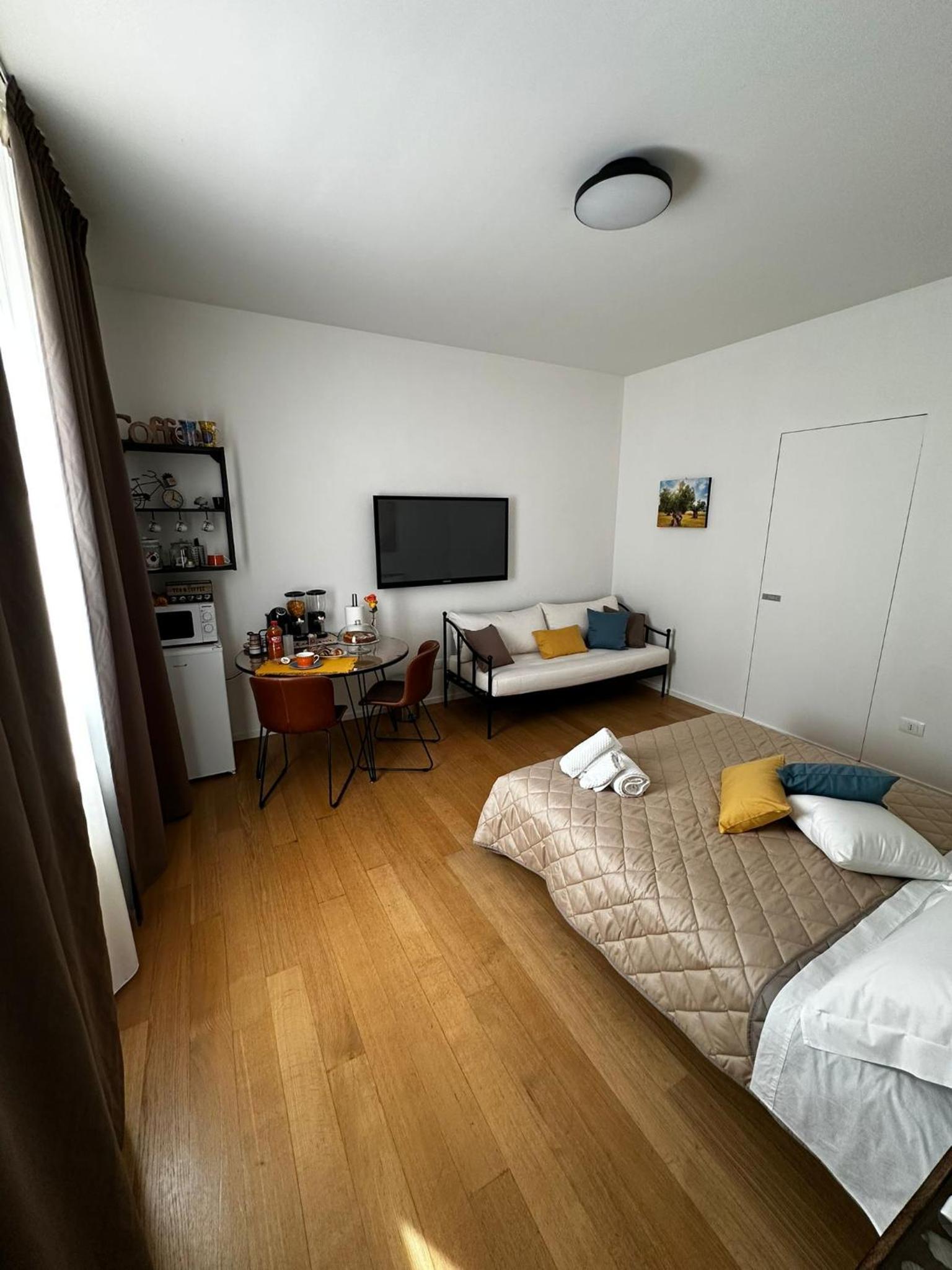 Double Room with Extra Bed photo 3