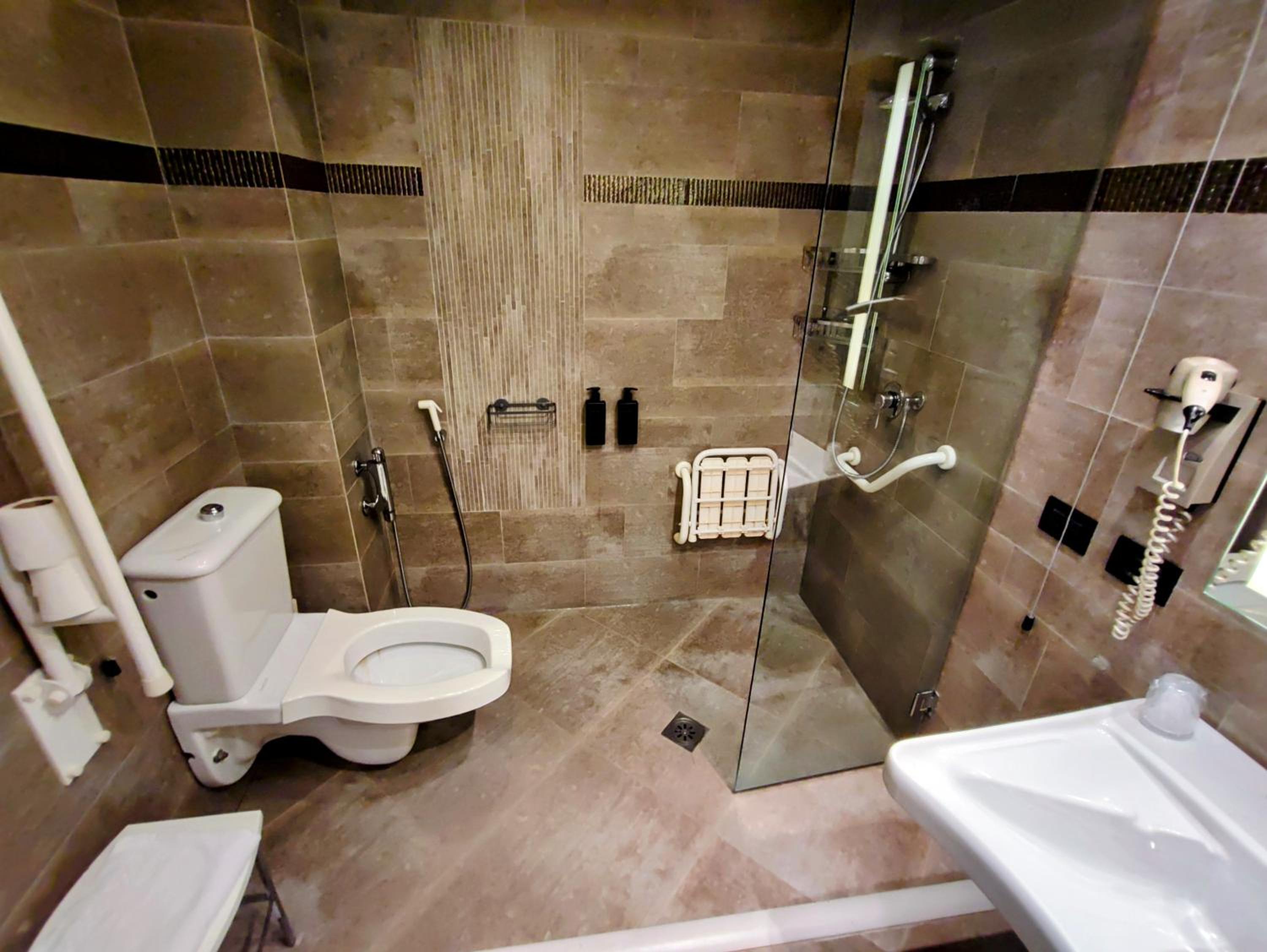 Economy Double or Twin Room - Photo 5