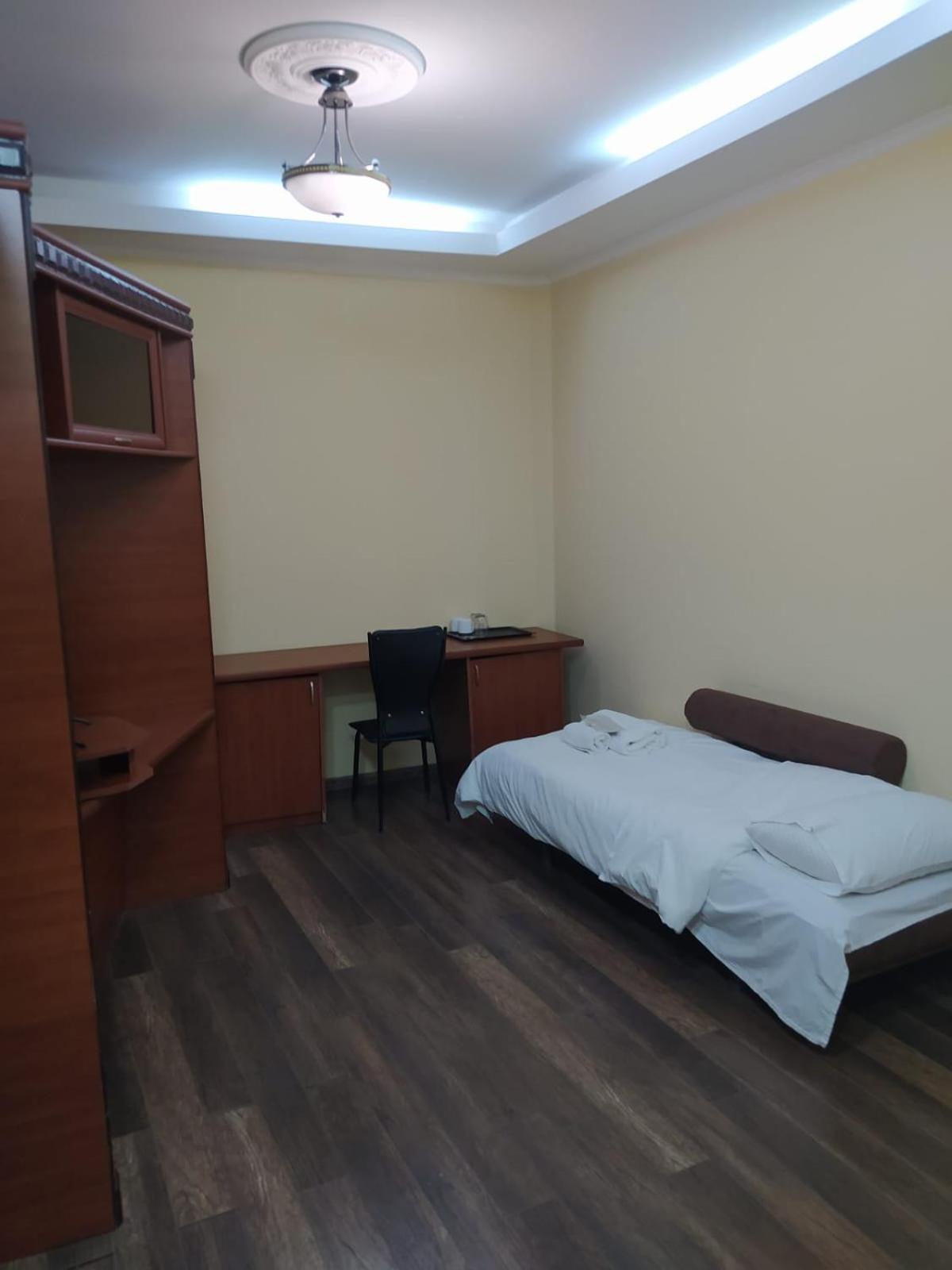 Deluxe Triple Room photo 3