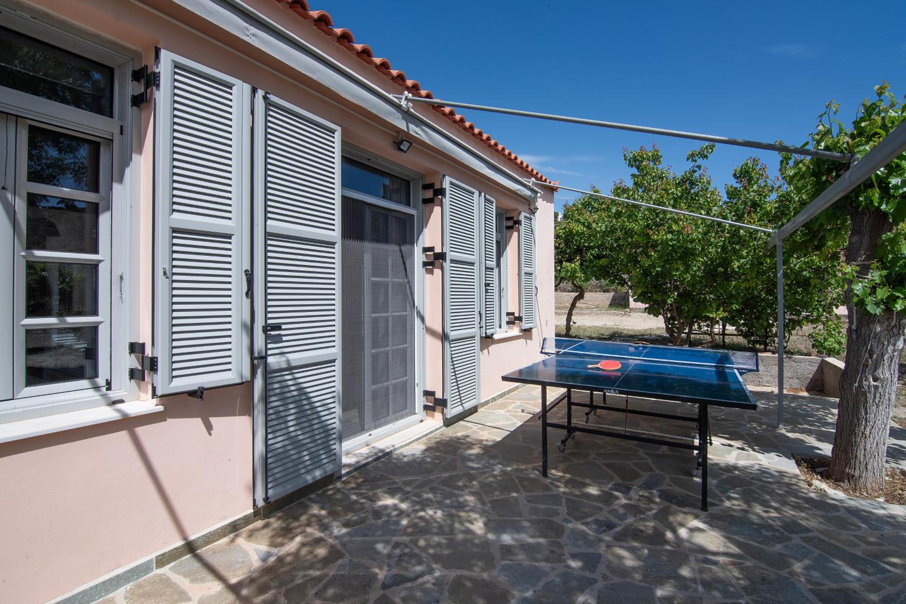 Villa photo 2