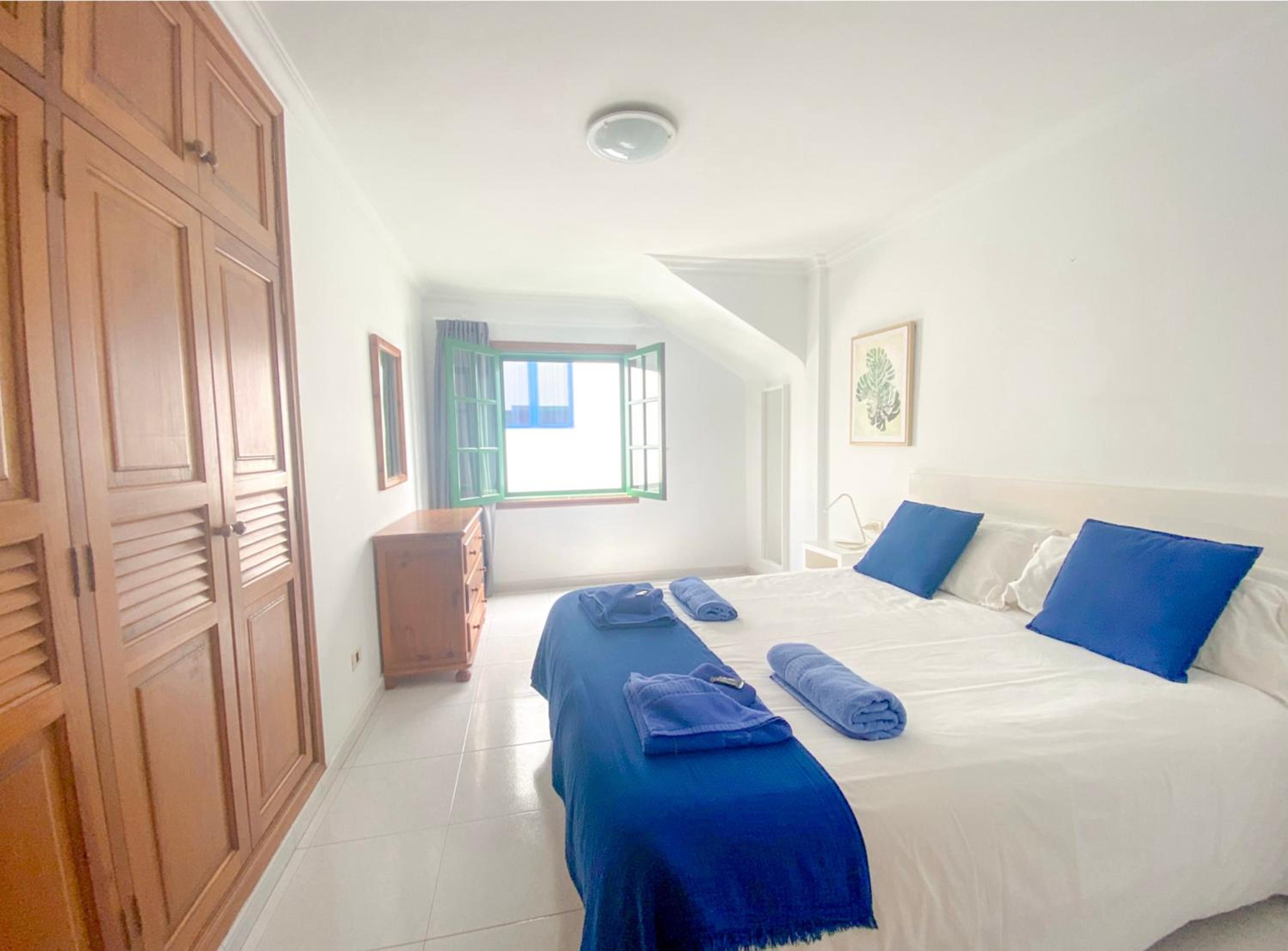 Apartamento con vista al mar