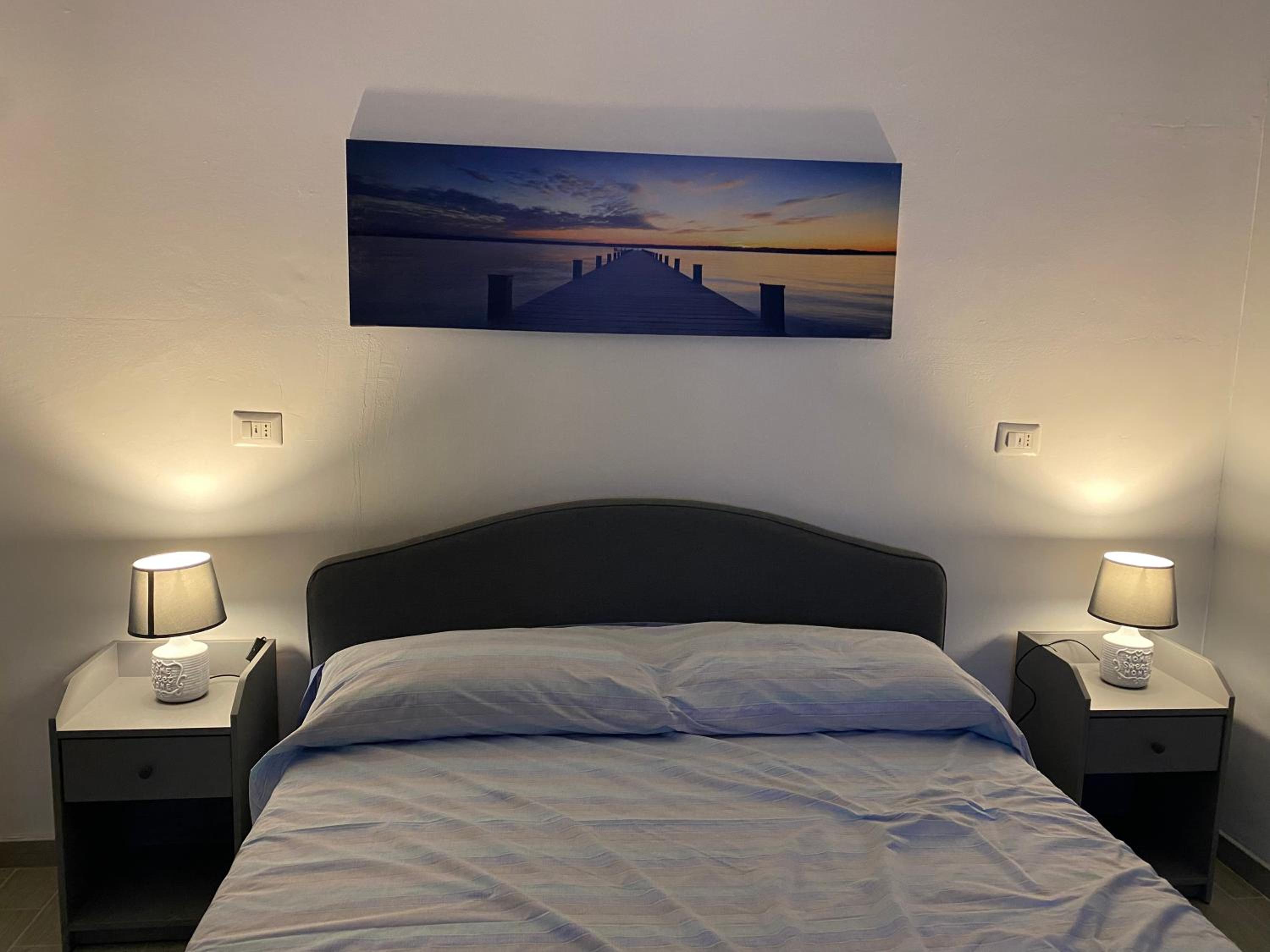 Deluxe King Room photo 2