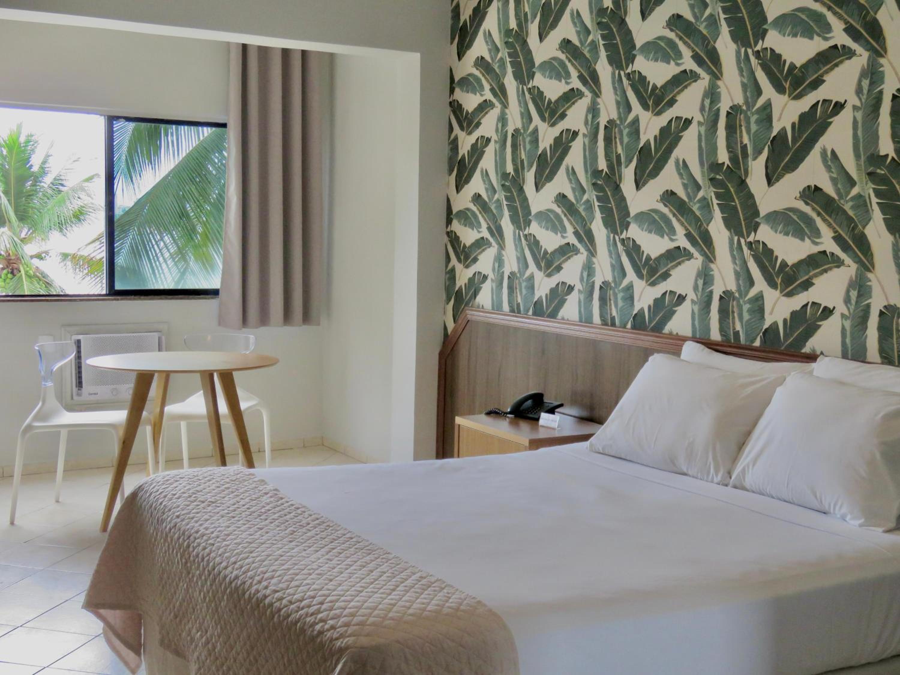 Deluxe Suite with Sea View
