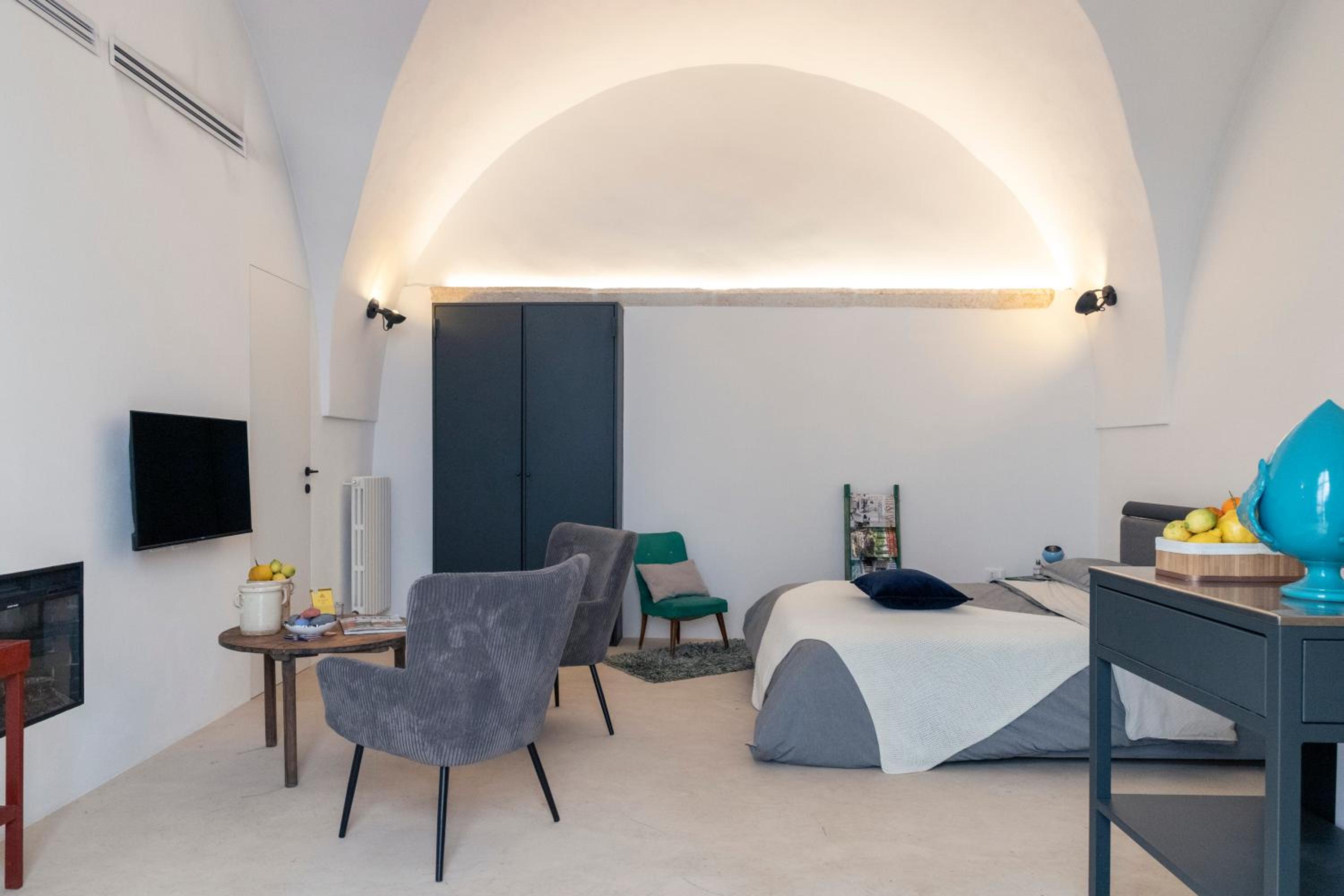 One-Bedroom House