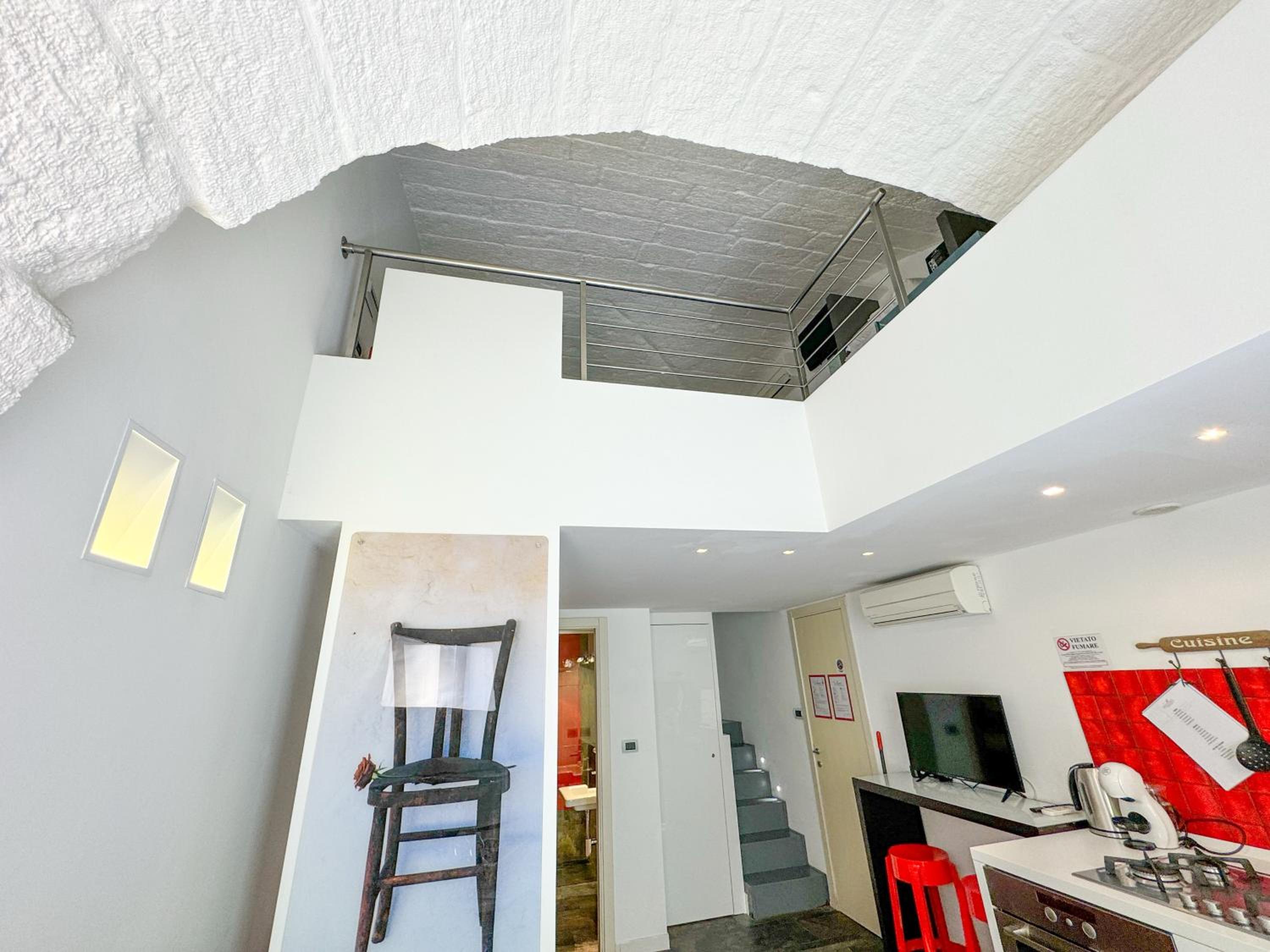 King Studio with Sofa Bed