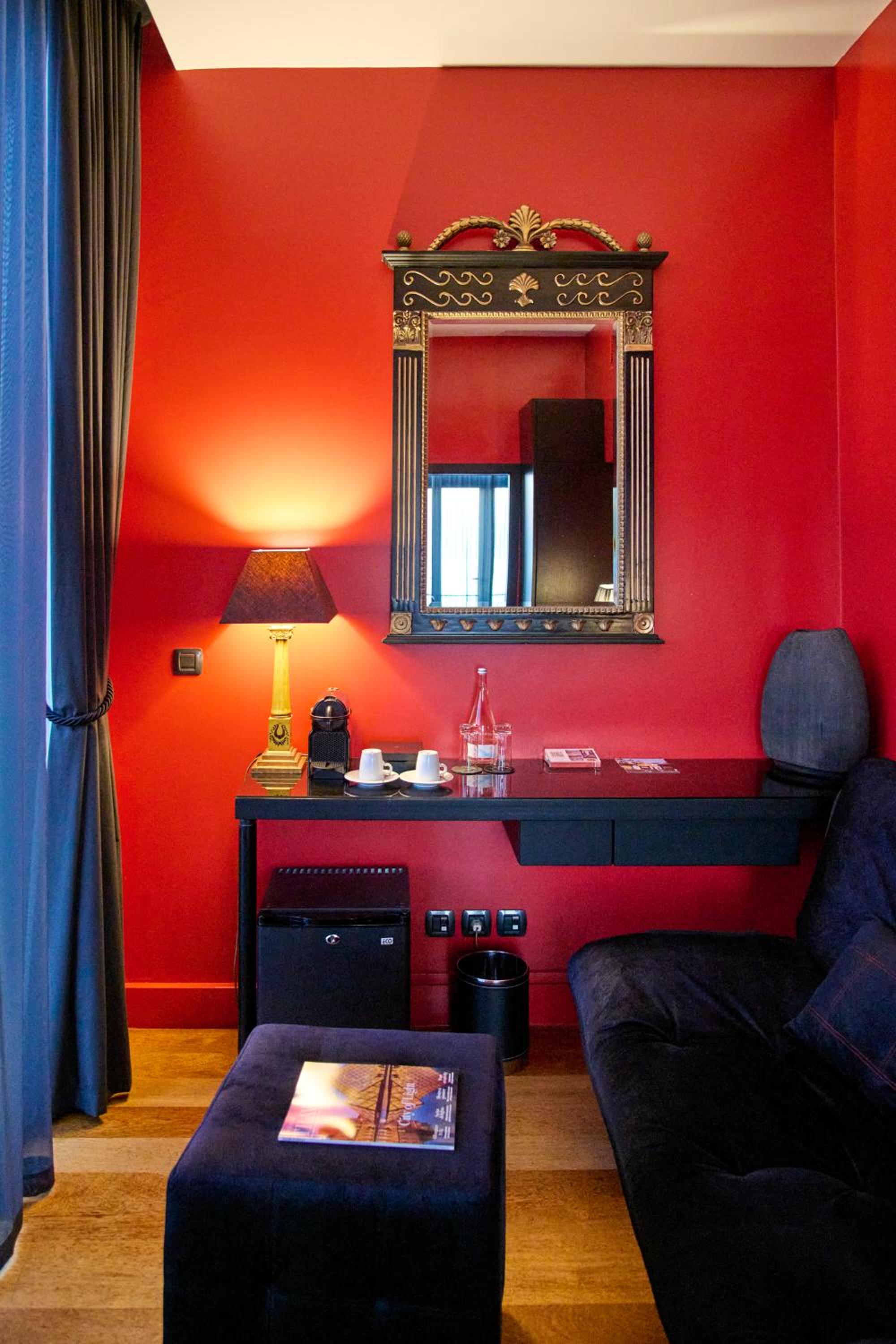 Suite - Photo 7