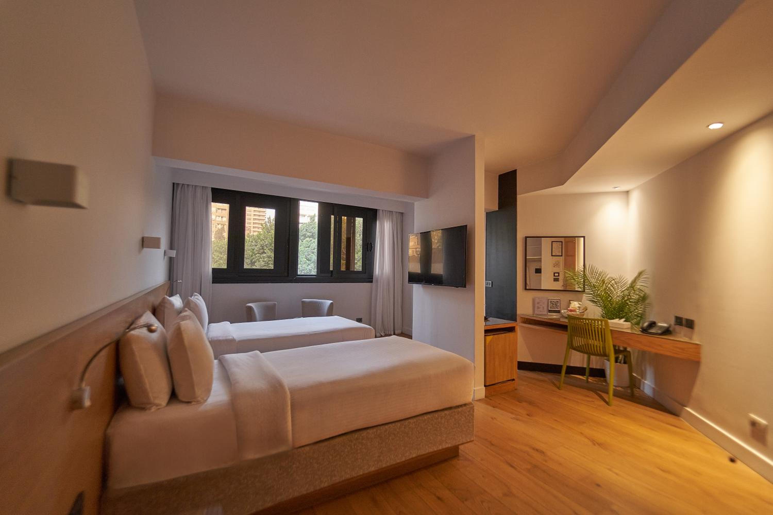 Superior Twin Room - Photo 1
