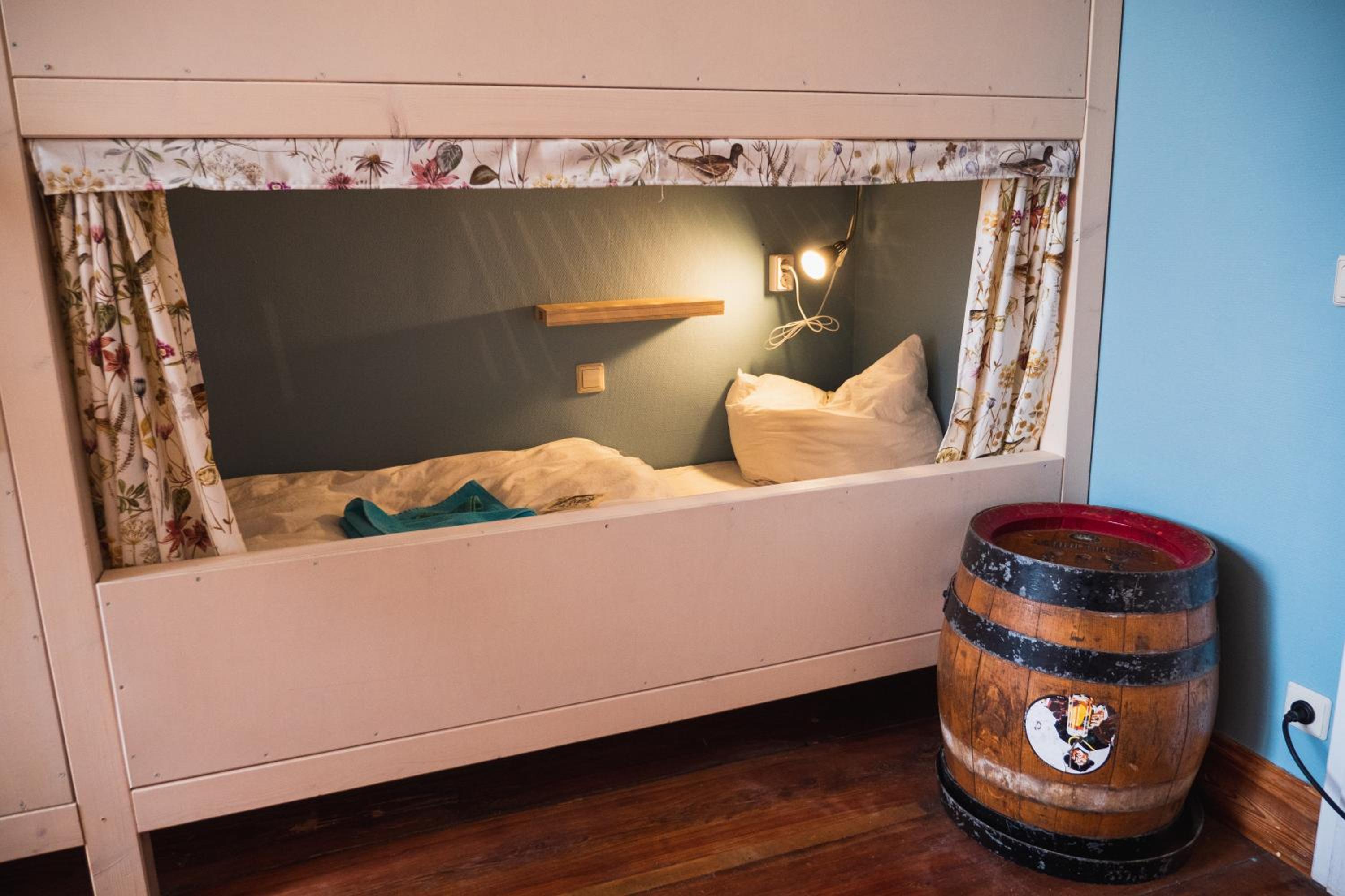 Bunk Bed in Mixed Dormitory Room photo 3
