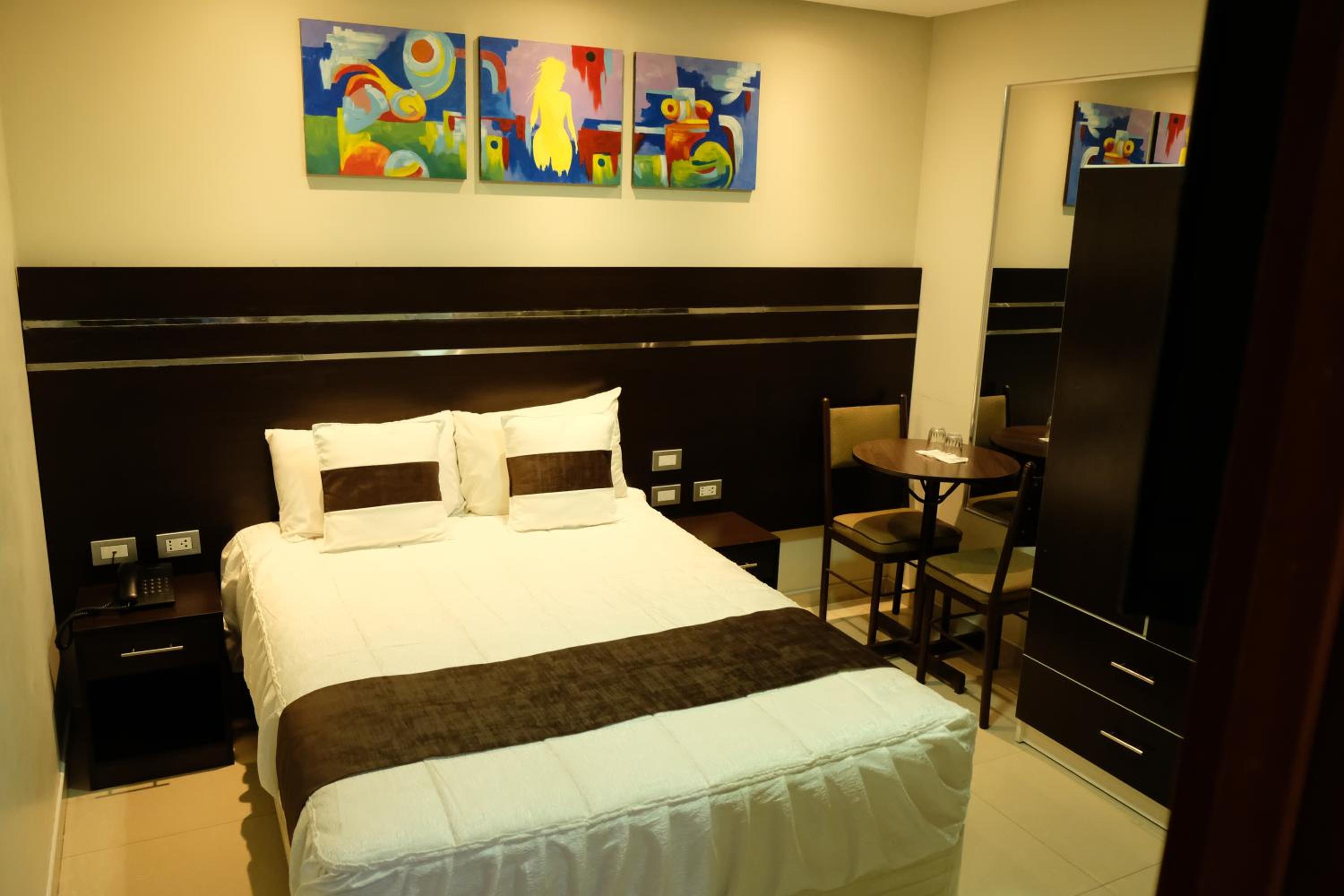 Budget Double Room photo 1