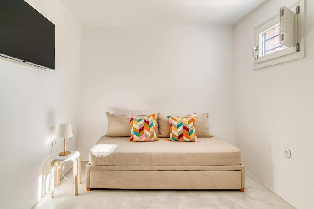One-Bedroom House photo 2