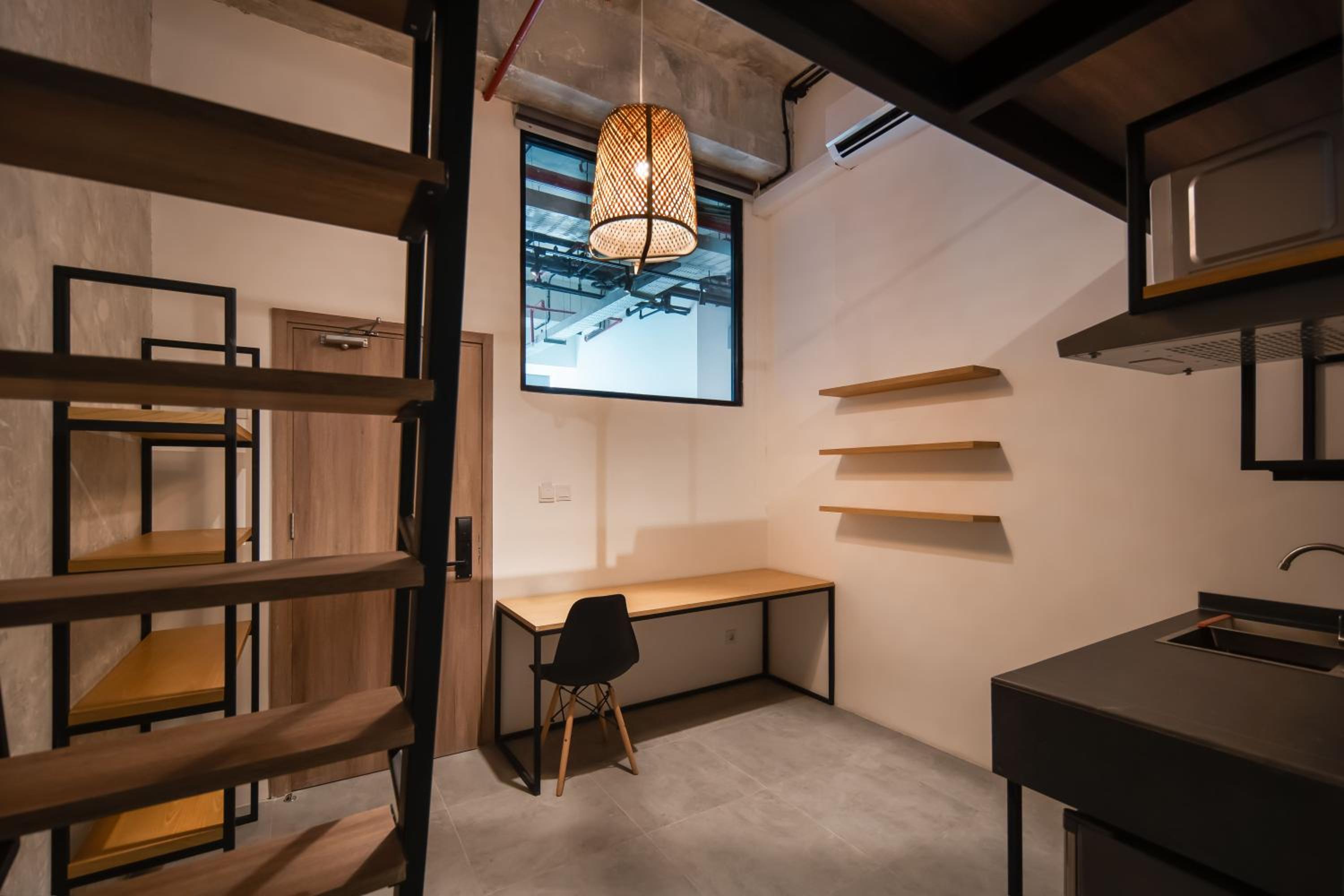 Suite - Photo 4