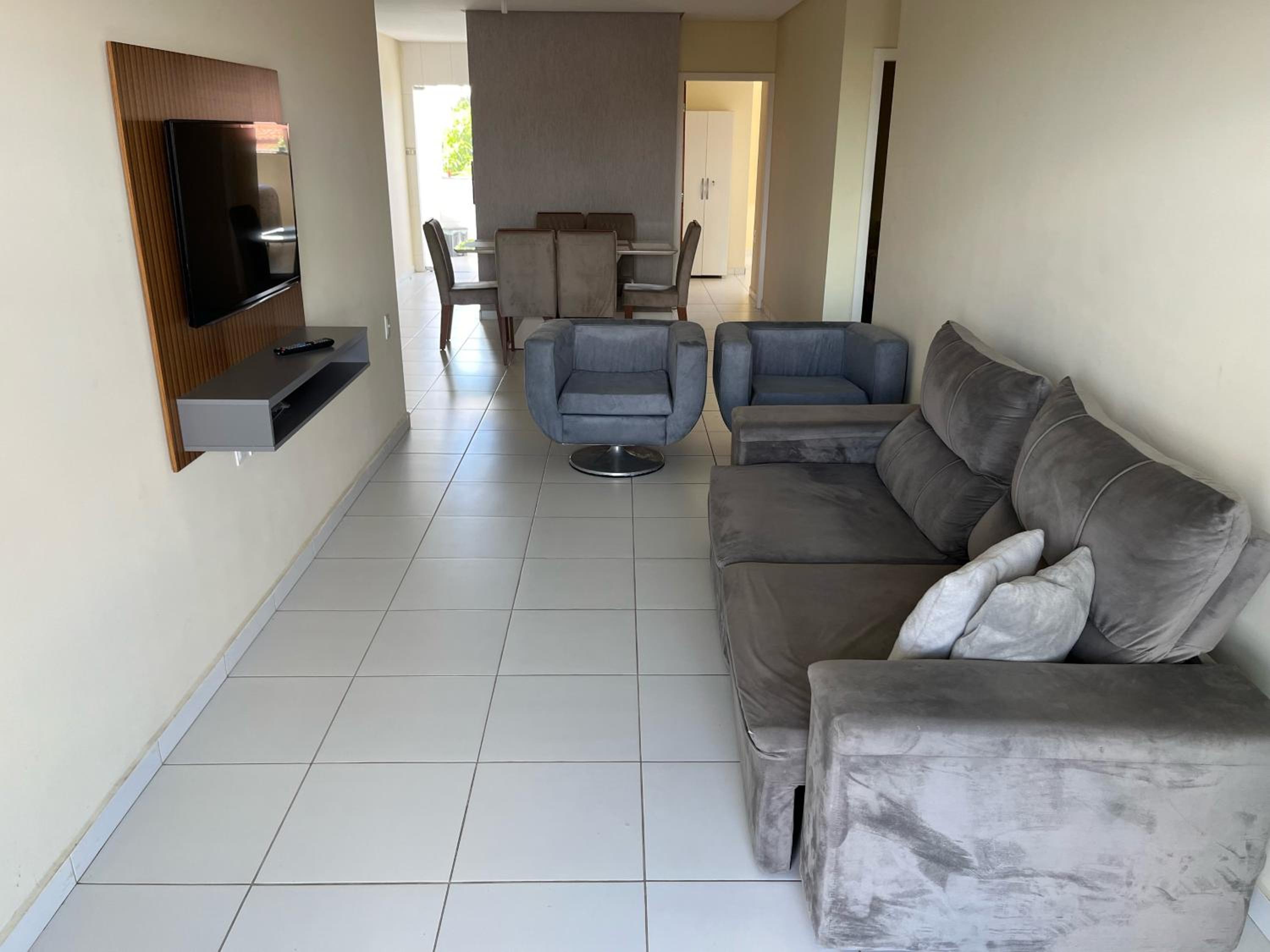 Apartment photo 1