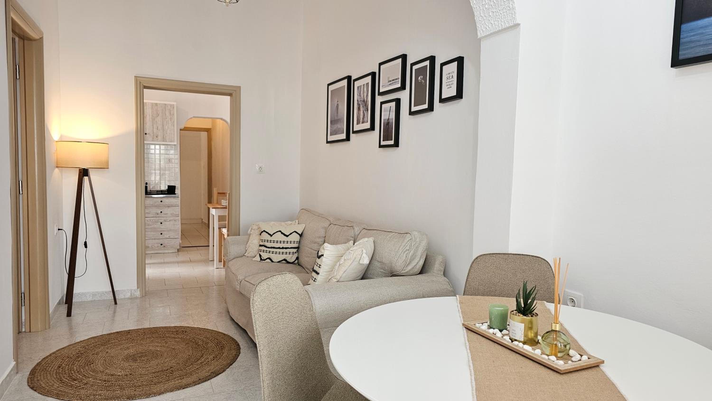 Two-Bedroom Family Apartment photo 3