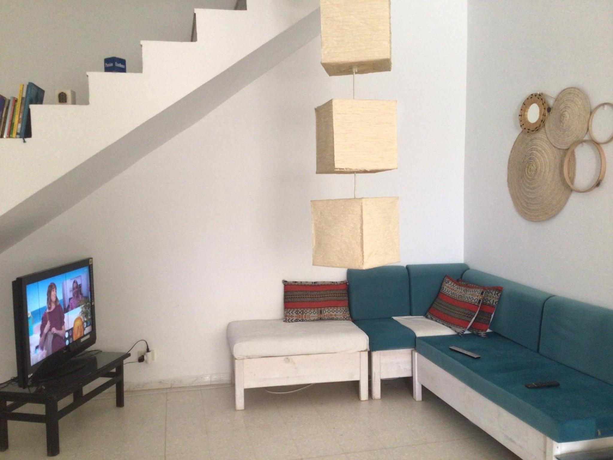 One-Bedroom House photo 1