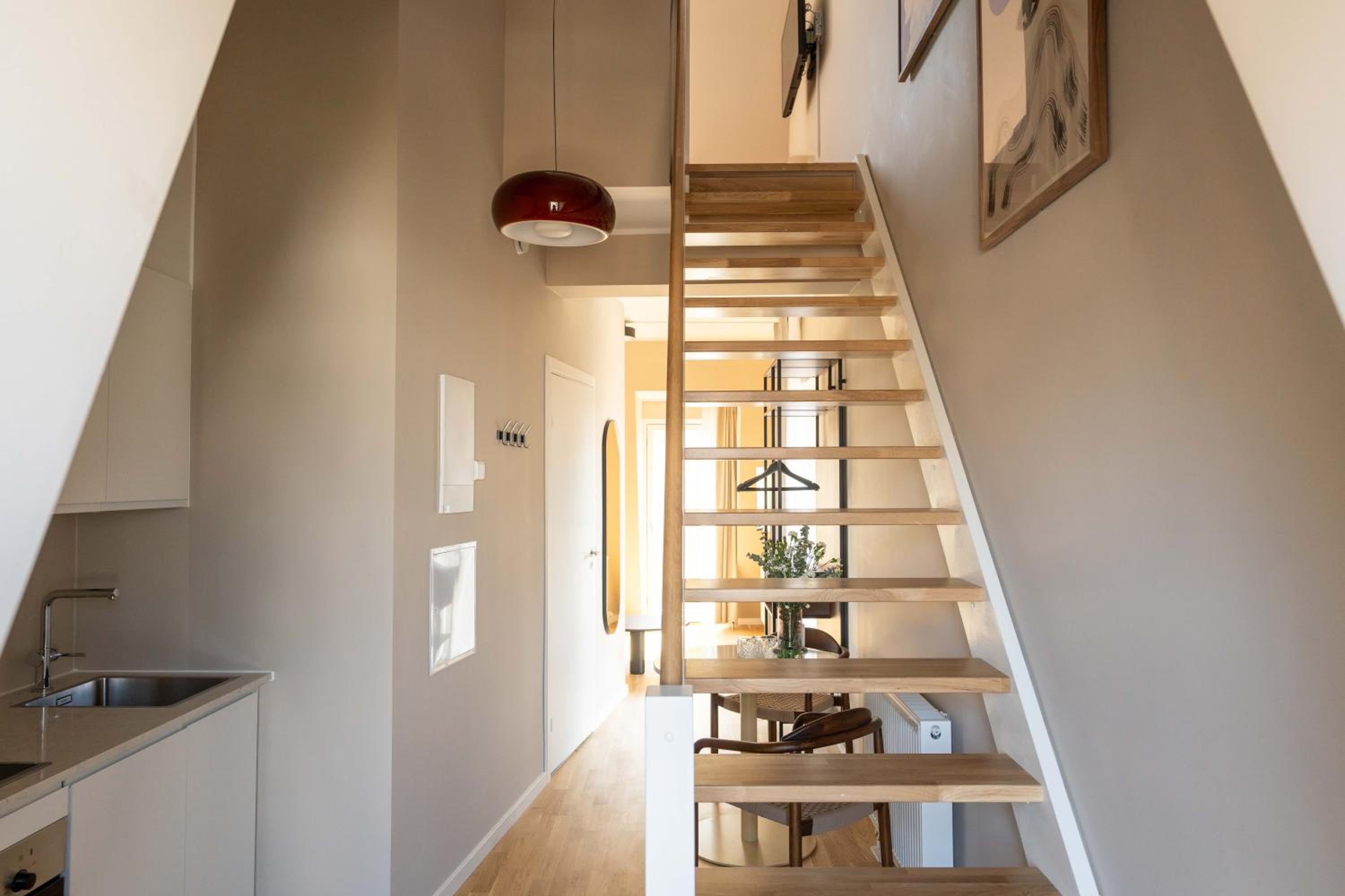 One-Bedroom Apartment with Balcony and Sofa Bed - Duplex photo 2