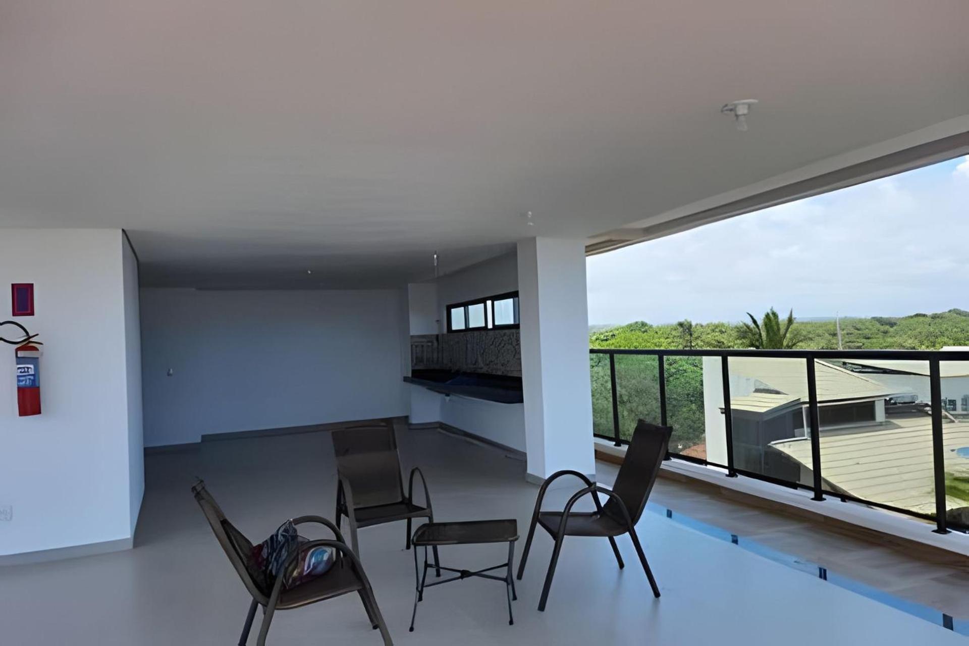 Apartment - Photo 32