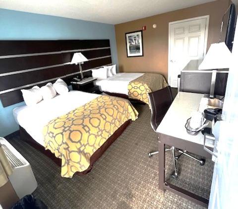 Double Room - Disability Access/Non-Smoking - Photo 1
