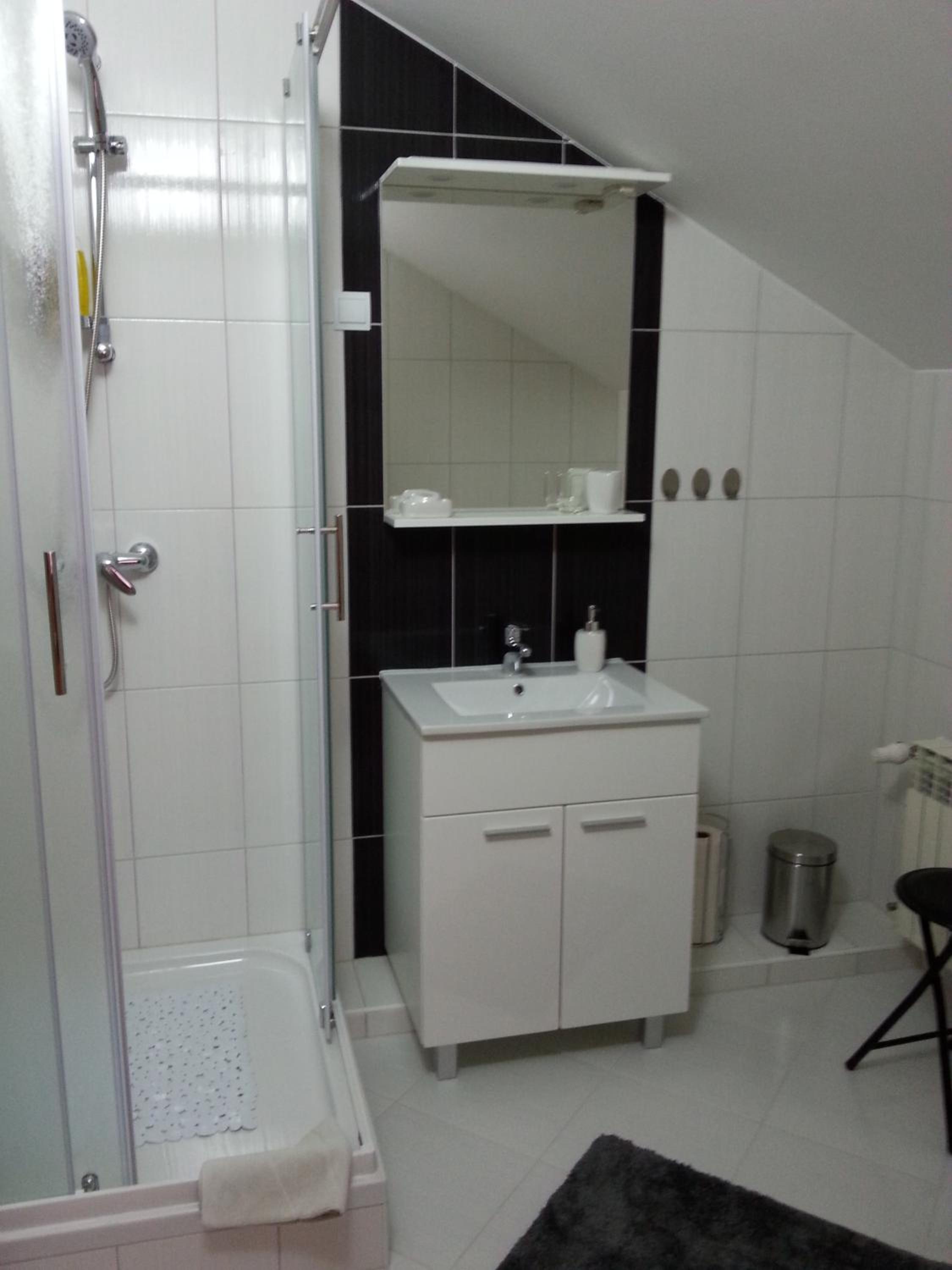 Family Studio - Photo 15