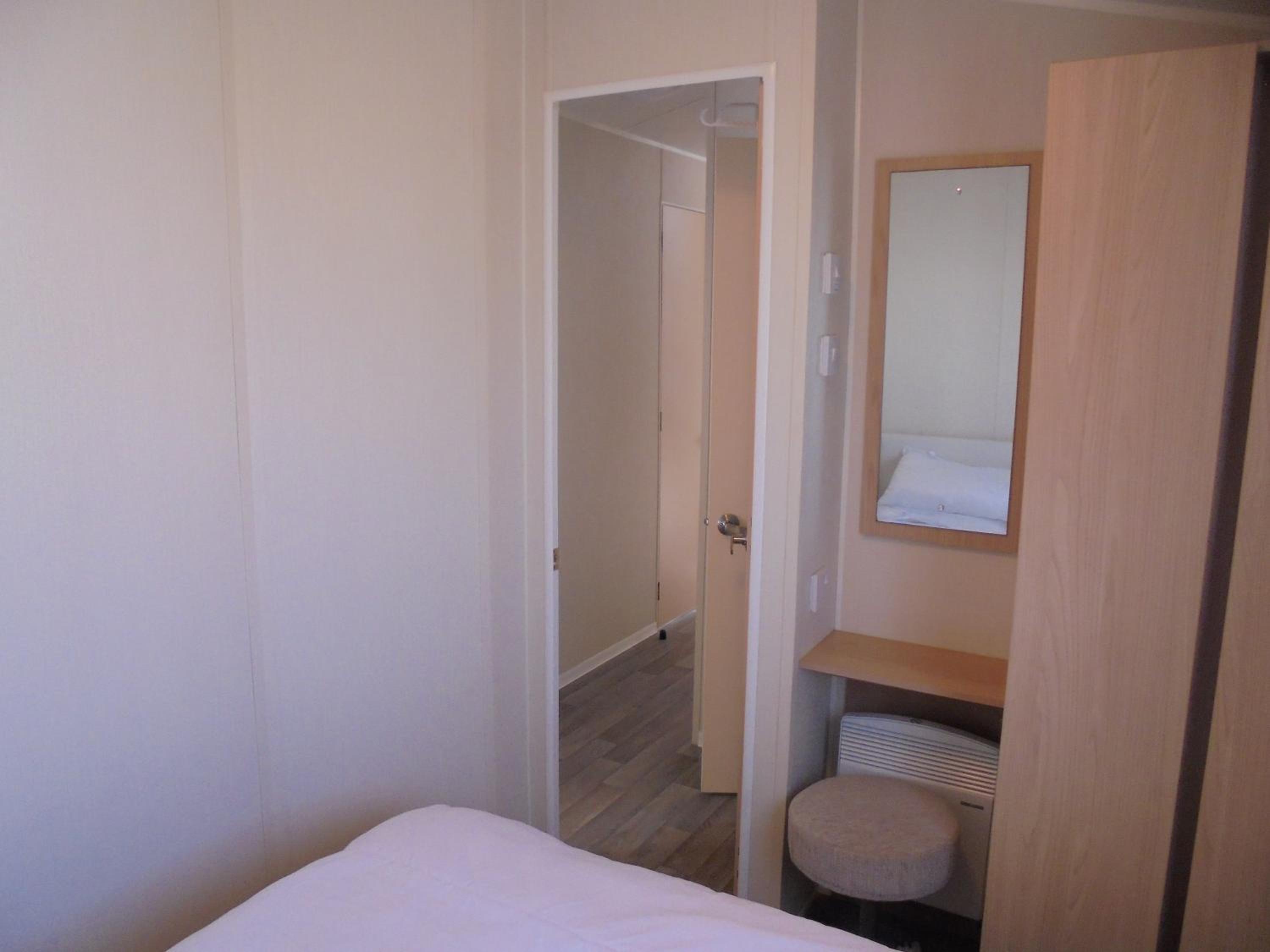 Three-Bedroom House photo 2