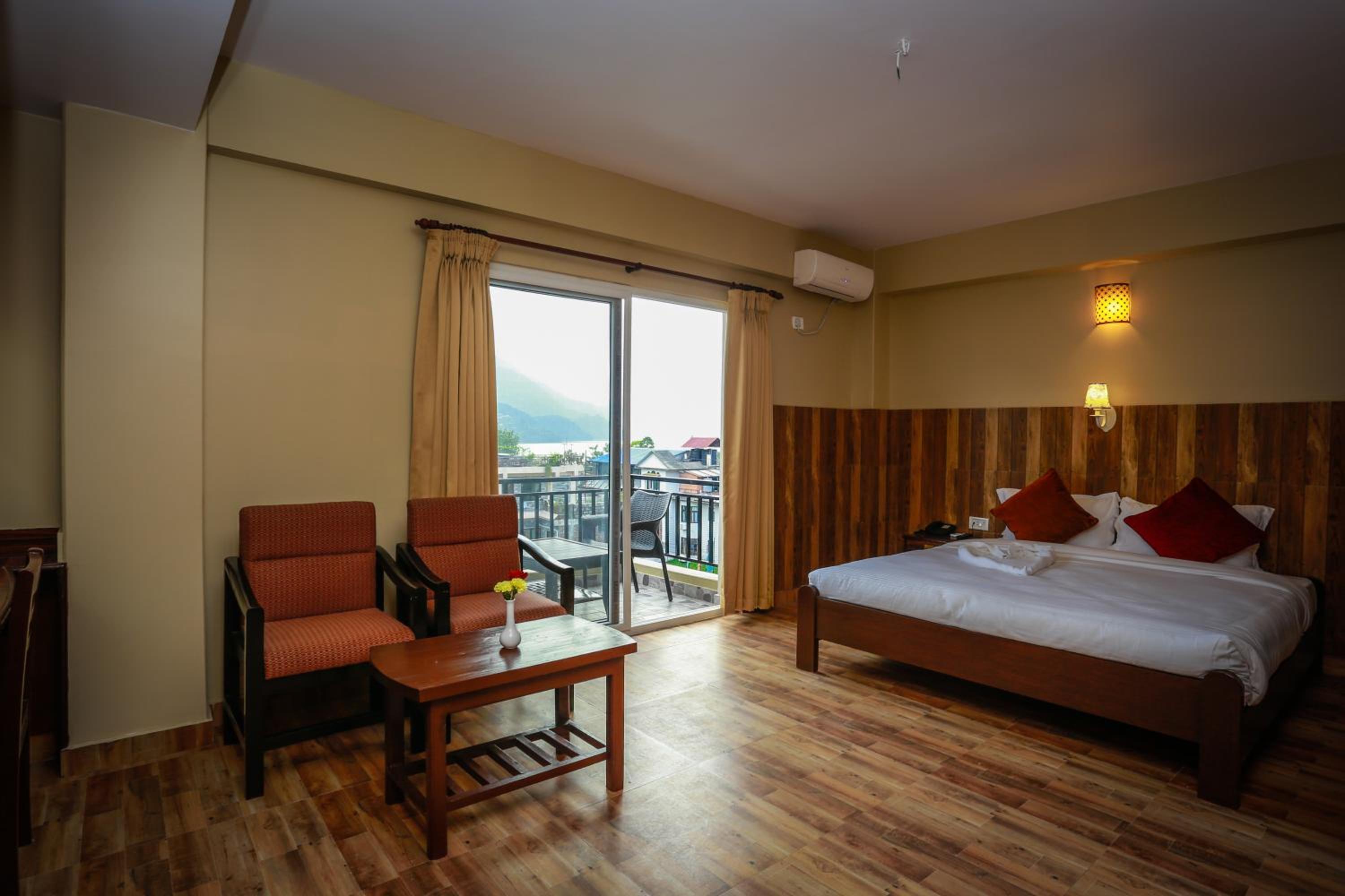 Deluxe Double Room - Photo 2