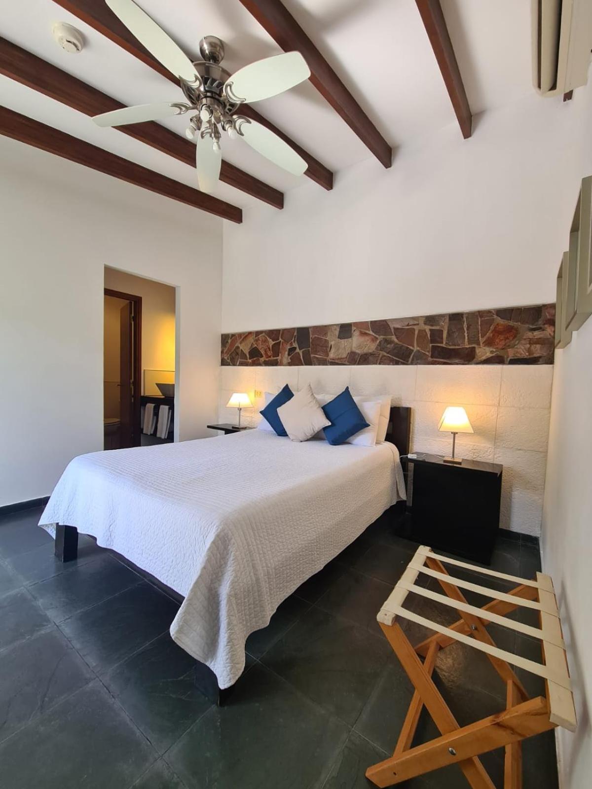 Double Room with Garden View photo 2