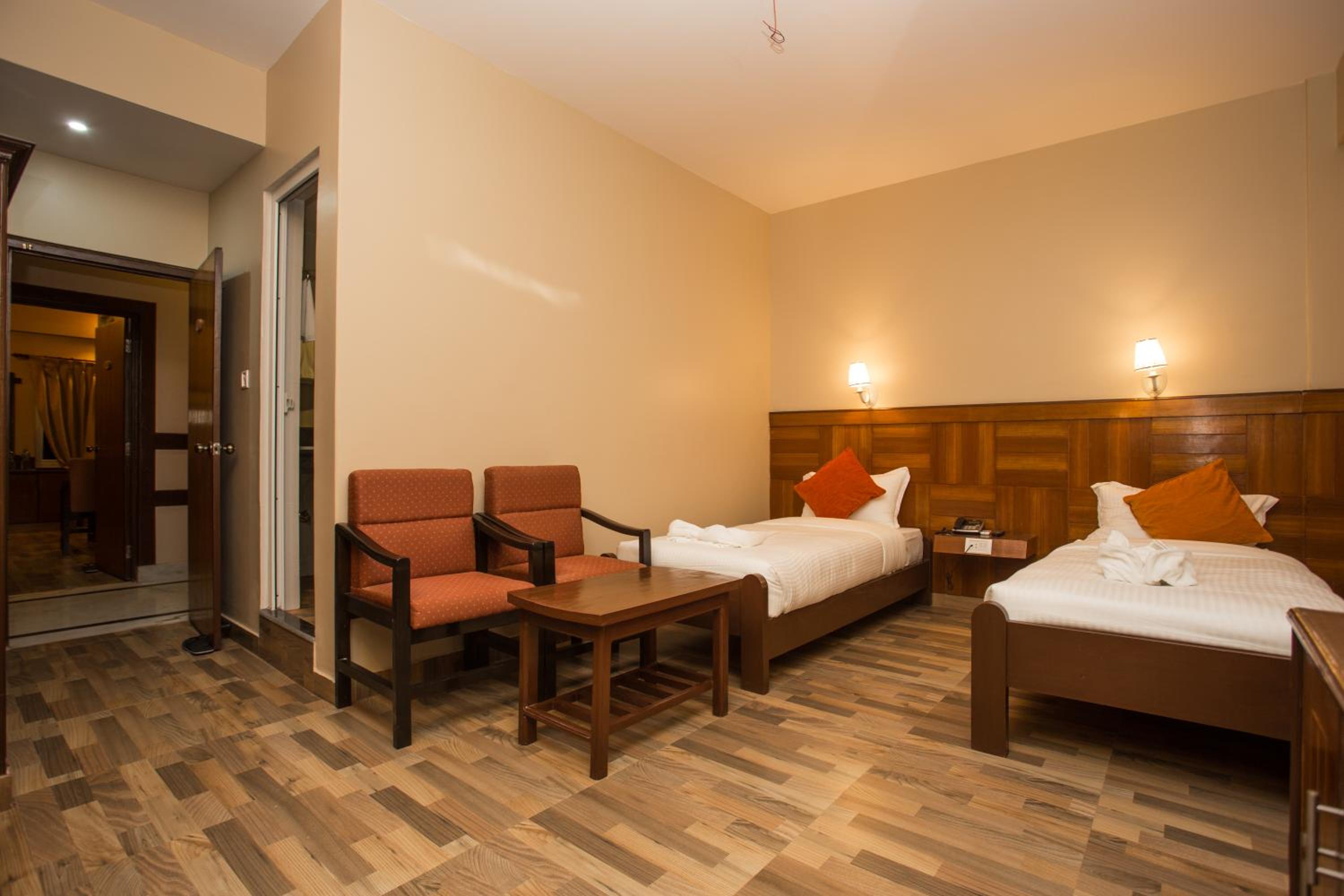 Deluxe Double Room - Photo 17