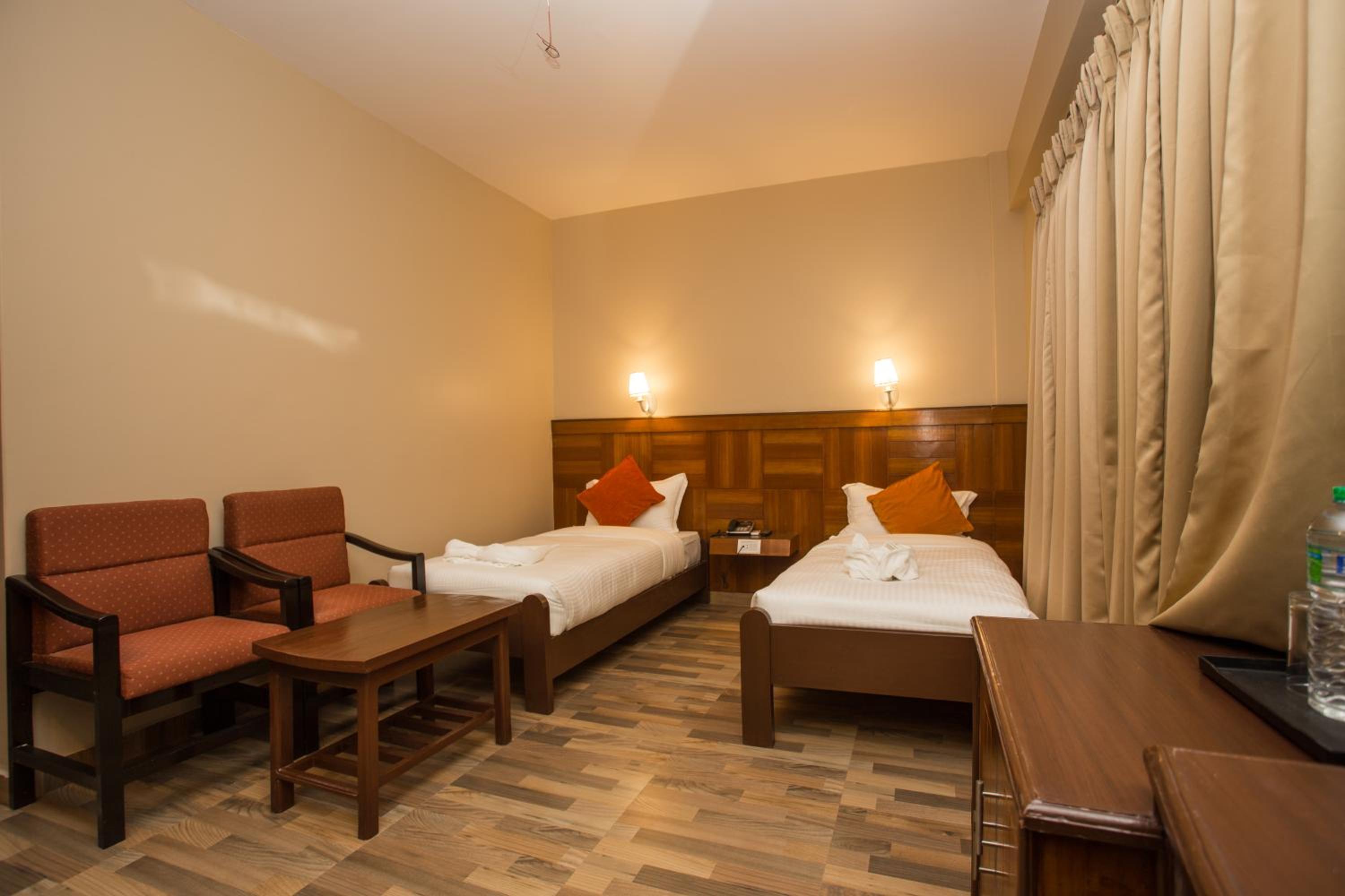 Deluxe Twin Room - Photo 6