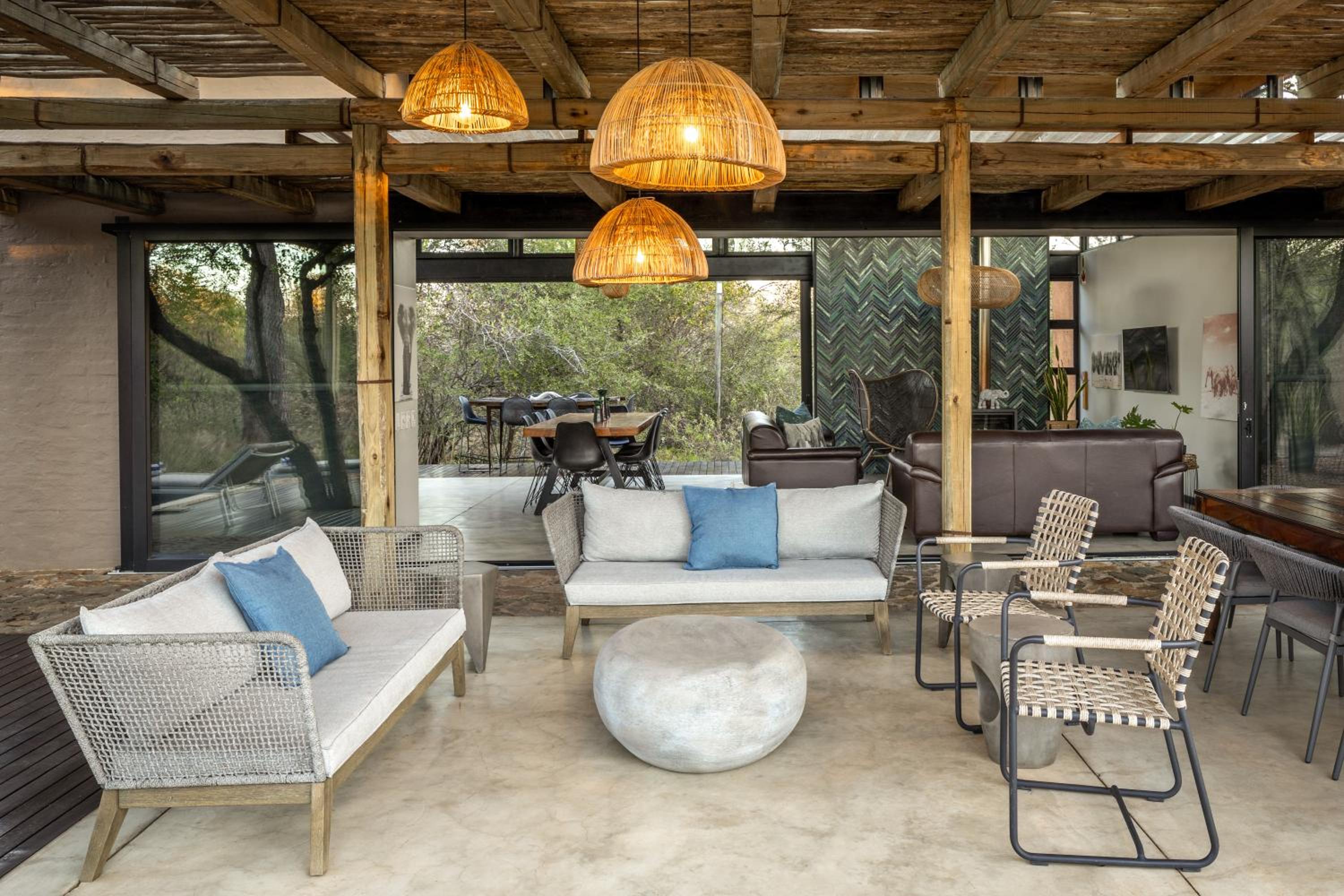 Villa photo 3