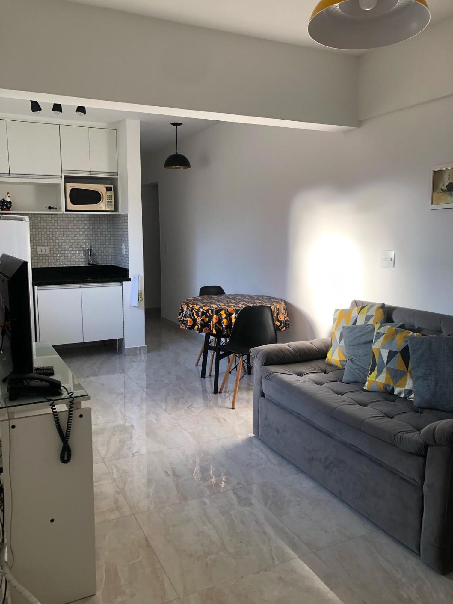 Studio Apartment - Photo 1