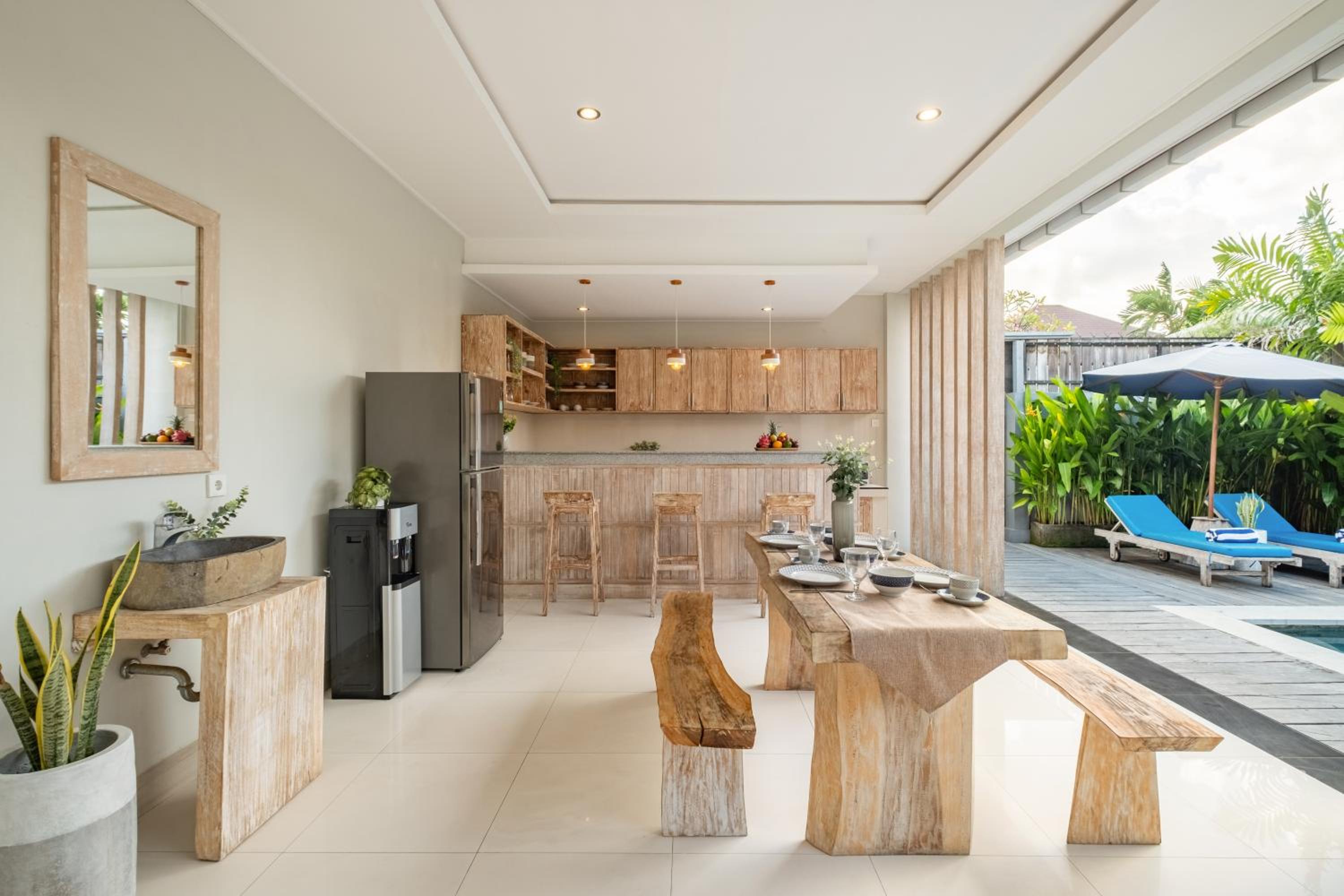 Two-Bedroom Villa - Photo 8
