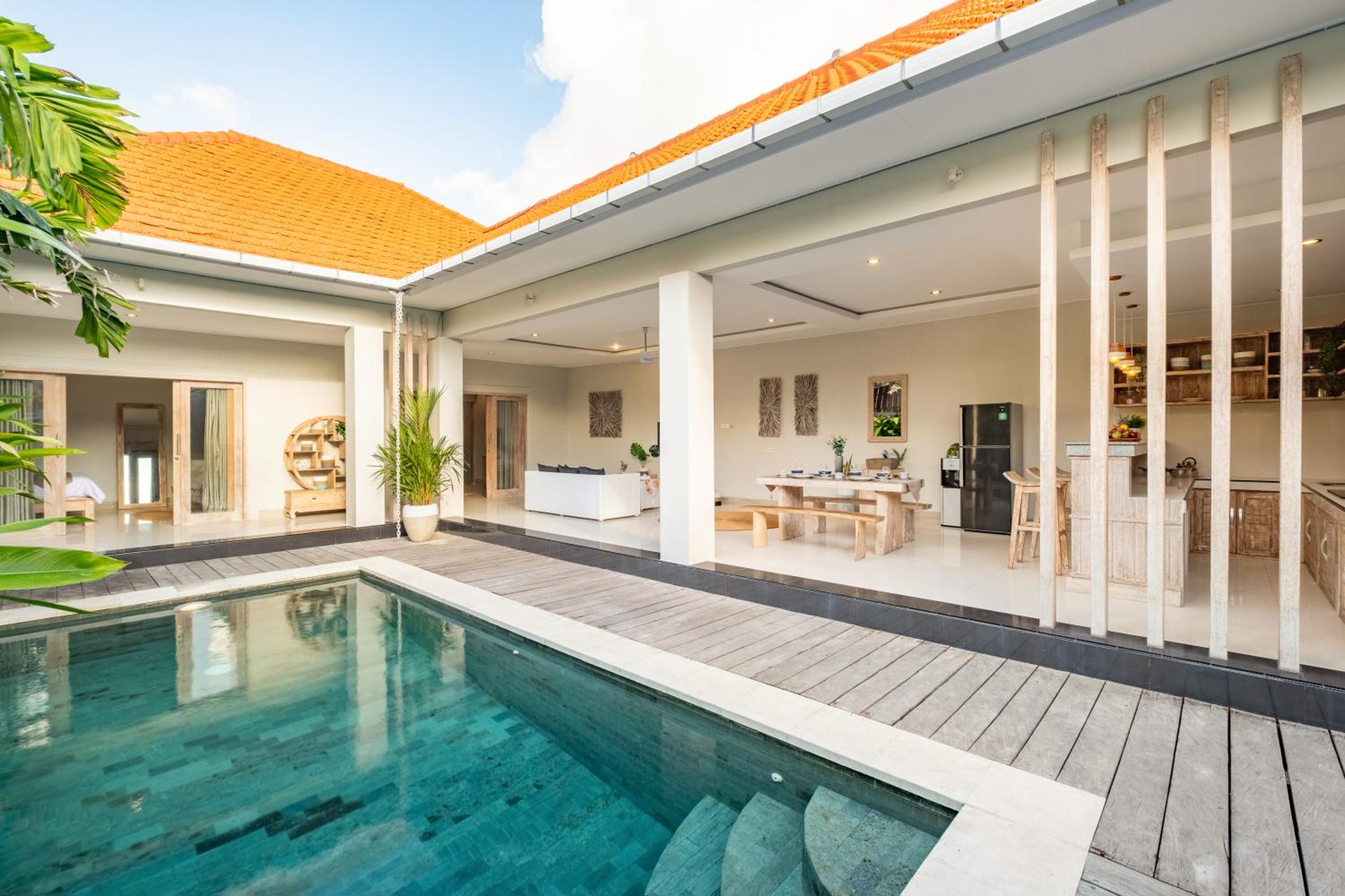 Two-Bedroom Villa - Photo 14