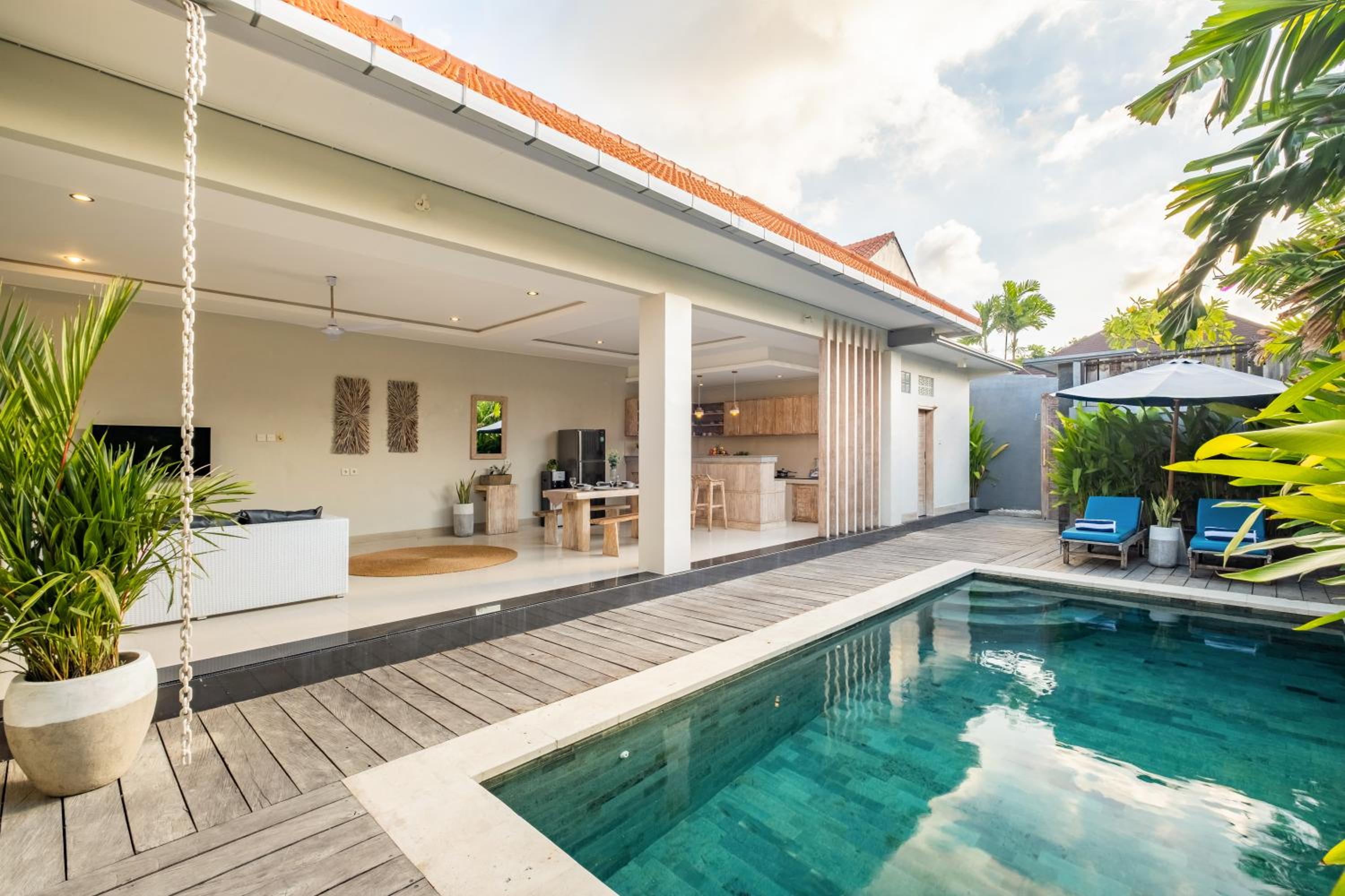 Two-Bedroom Villa - Photo 15