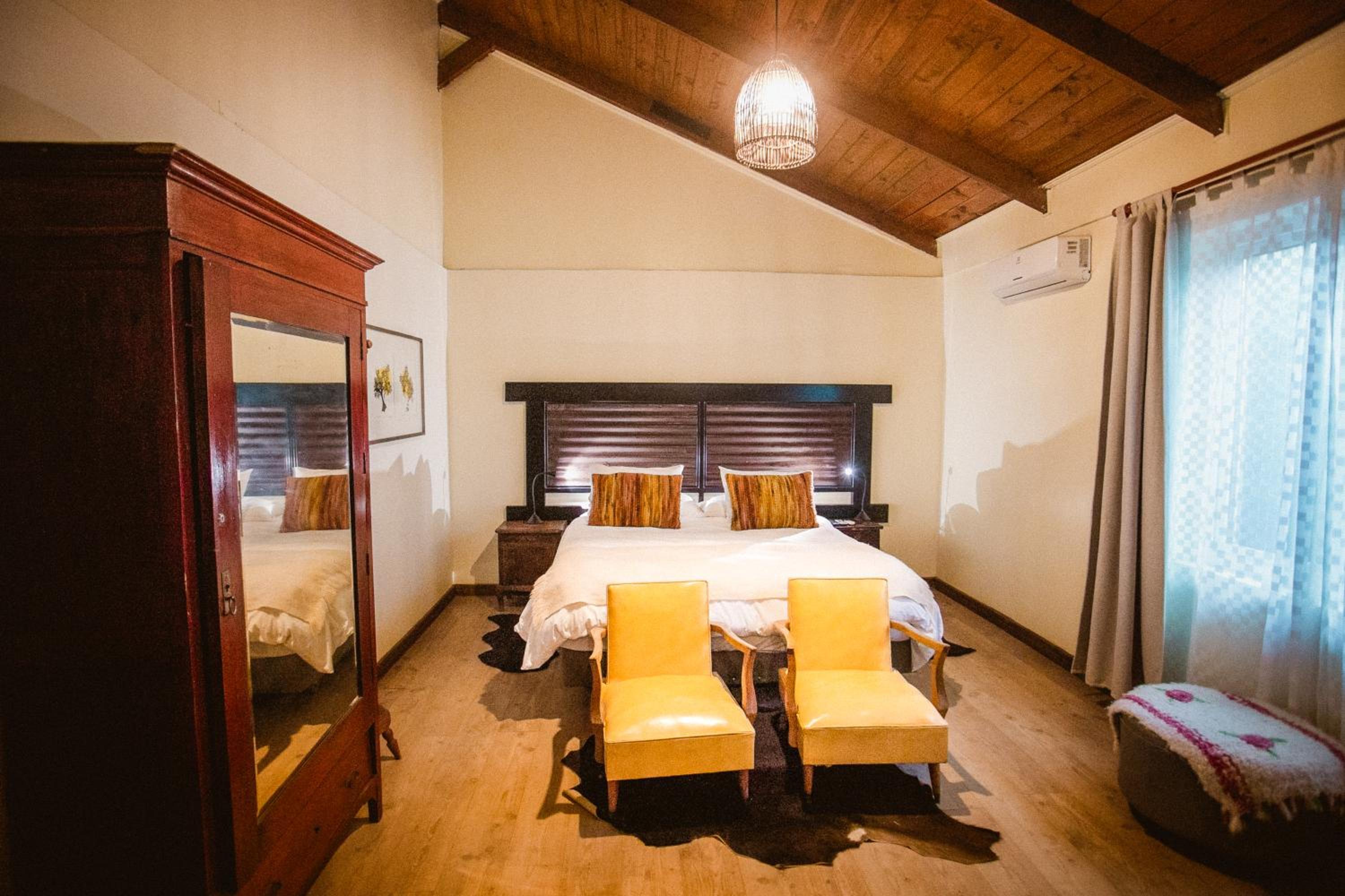 Deluxe Double or Twin Room photo 1